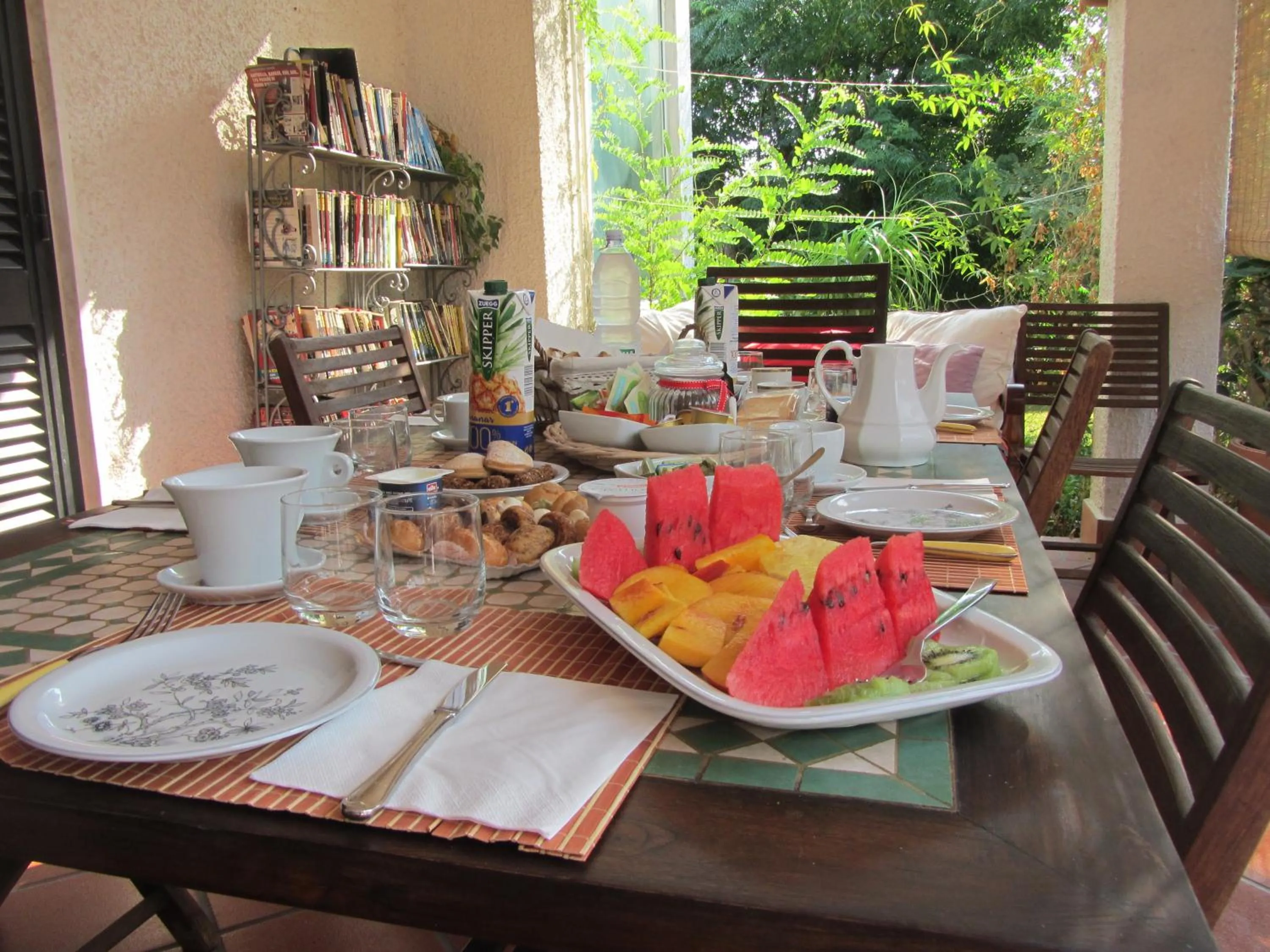 Italian breakfast in Sole e Sale B&B