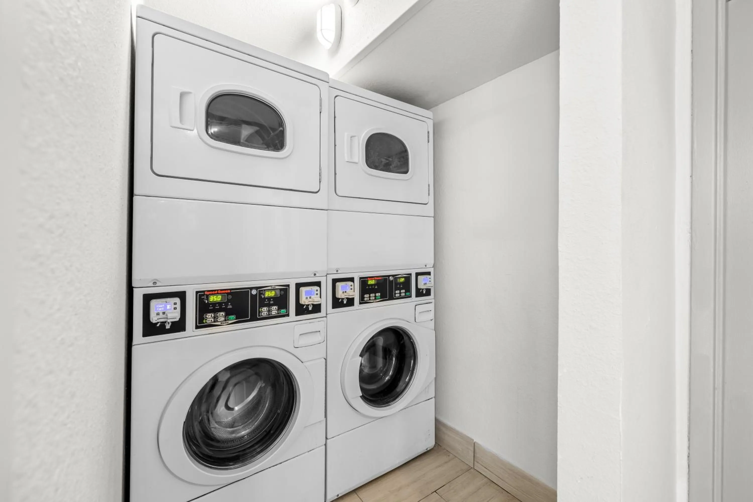 laundry in Quality Inn Orlando Near International Drive