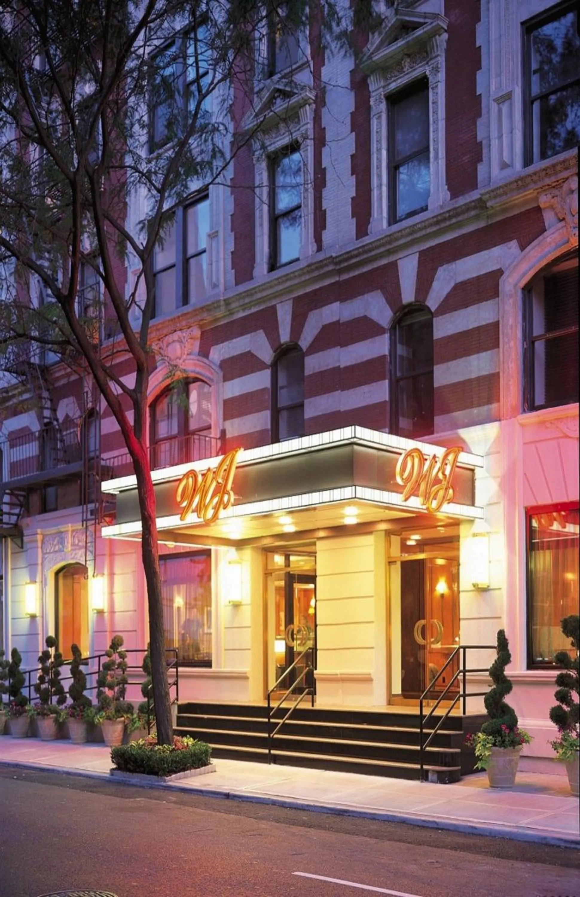 Facade/entrance, Property Building in Washington Jefferson Hotel - Times Square North
