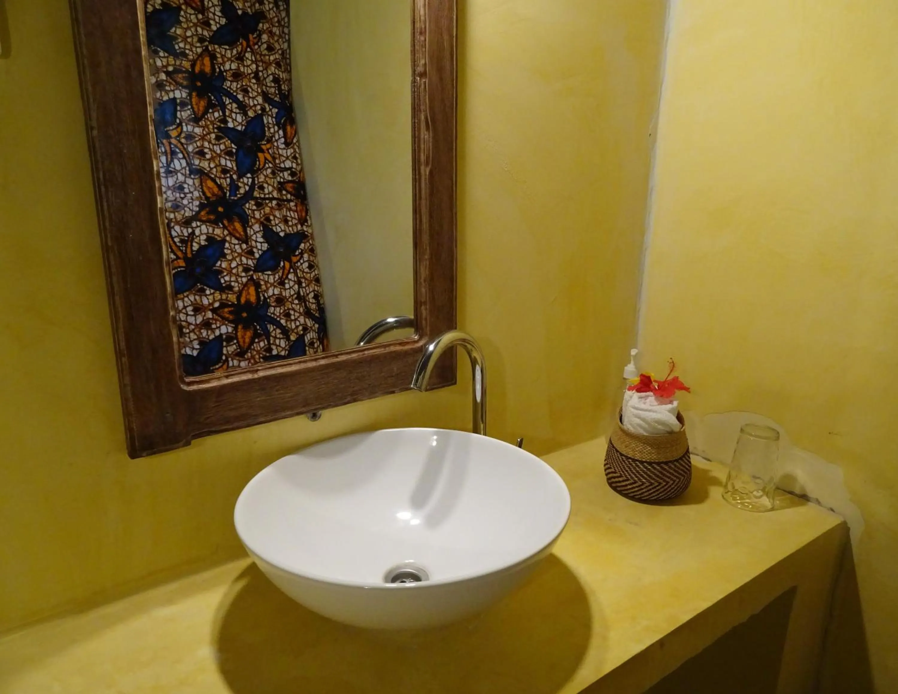 Bathroom in Jabar Lodge