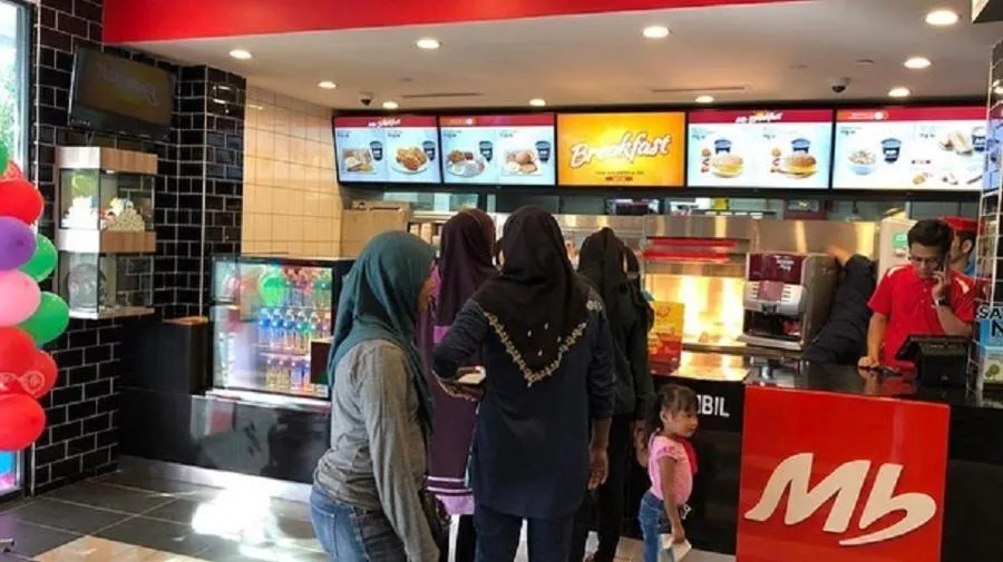 Restaurant/places to eat in TSR Seafront Hotel