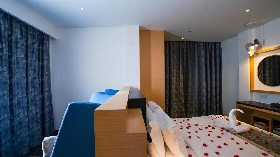 Photo of the whole room, Bed in TSR Seafront Hotel