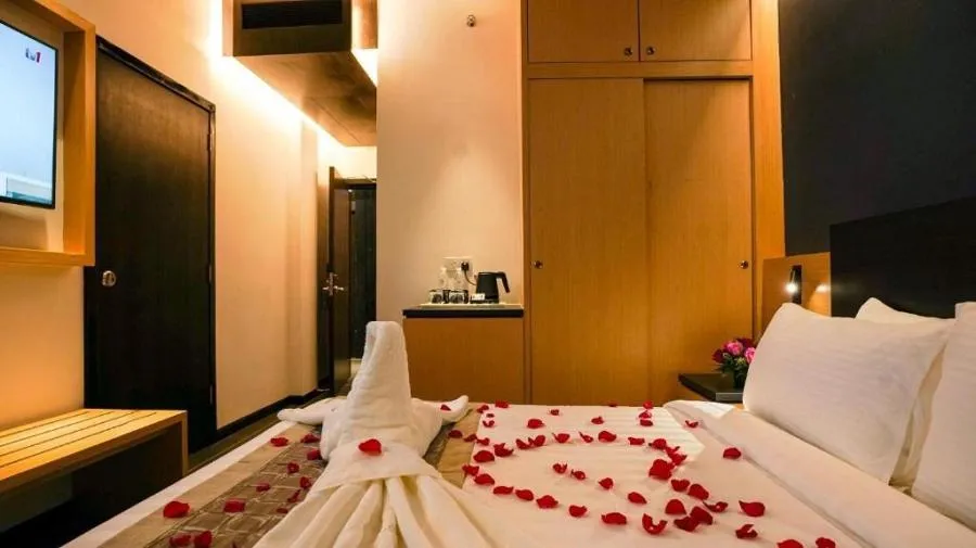 Photo of the whole room, Bed in TSR Seafront Hotel