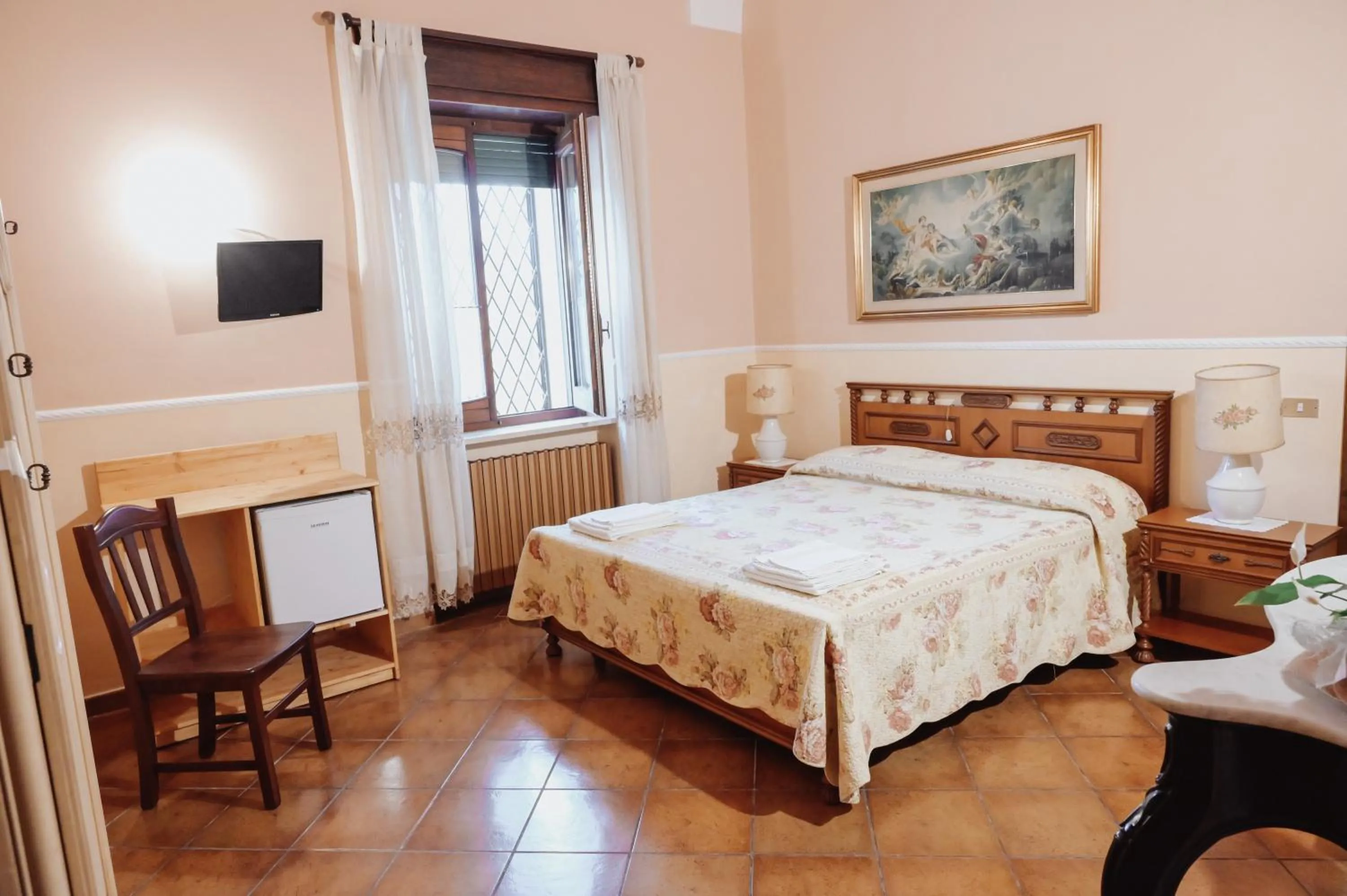 Photo of the whole room, Bed in Villa Delle Palme
