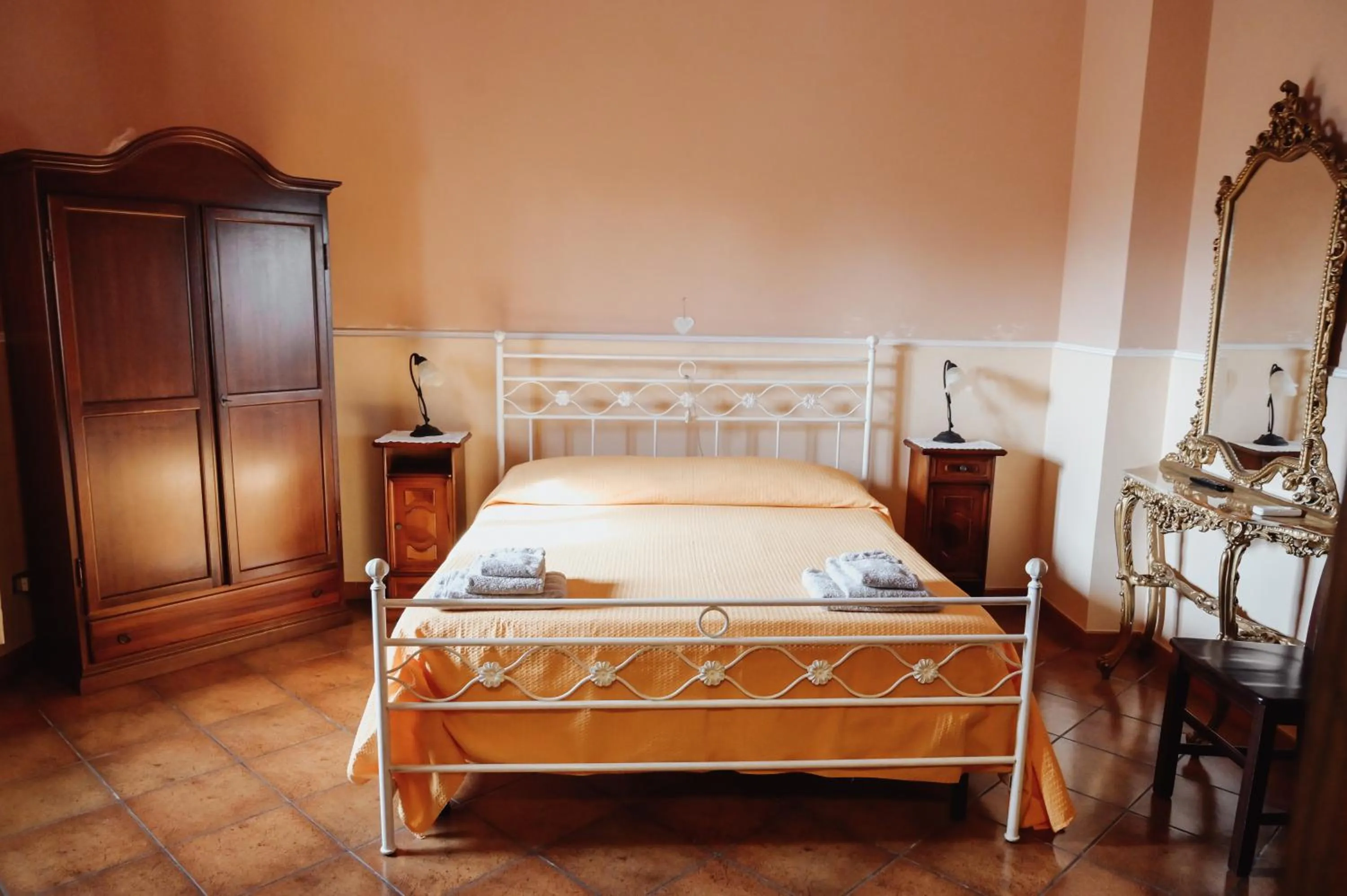 Bedroom, Bed in Villa Delle Palme