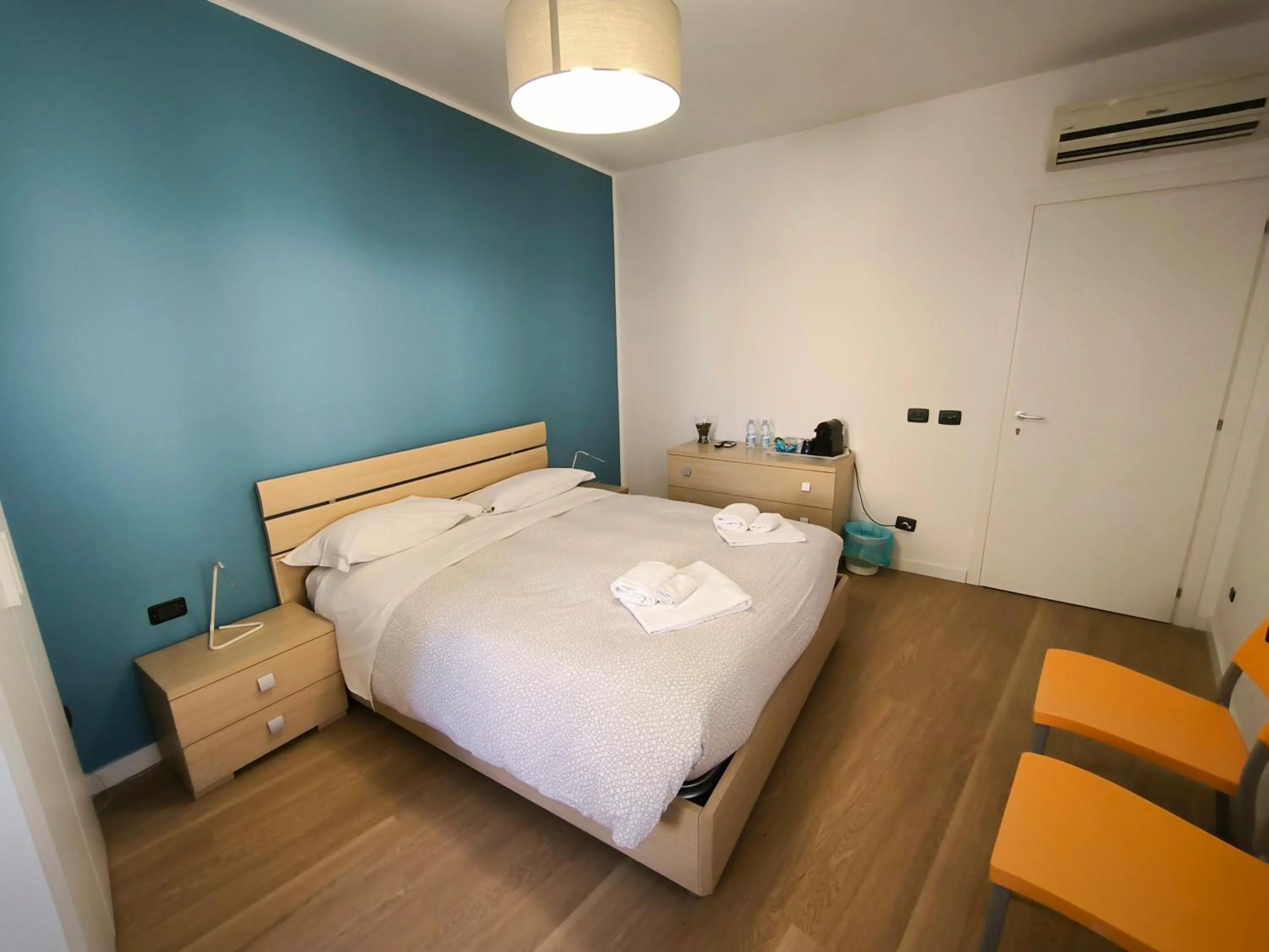 Bedroom, Bed in Santa Lucia