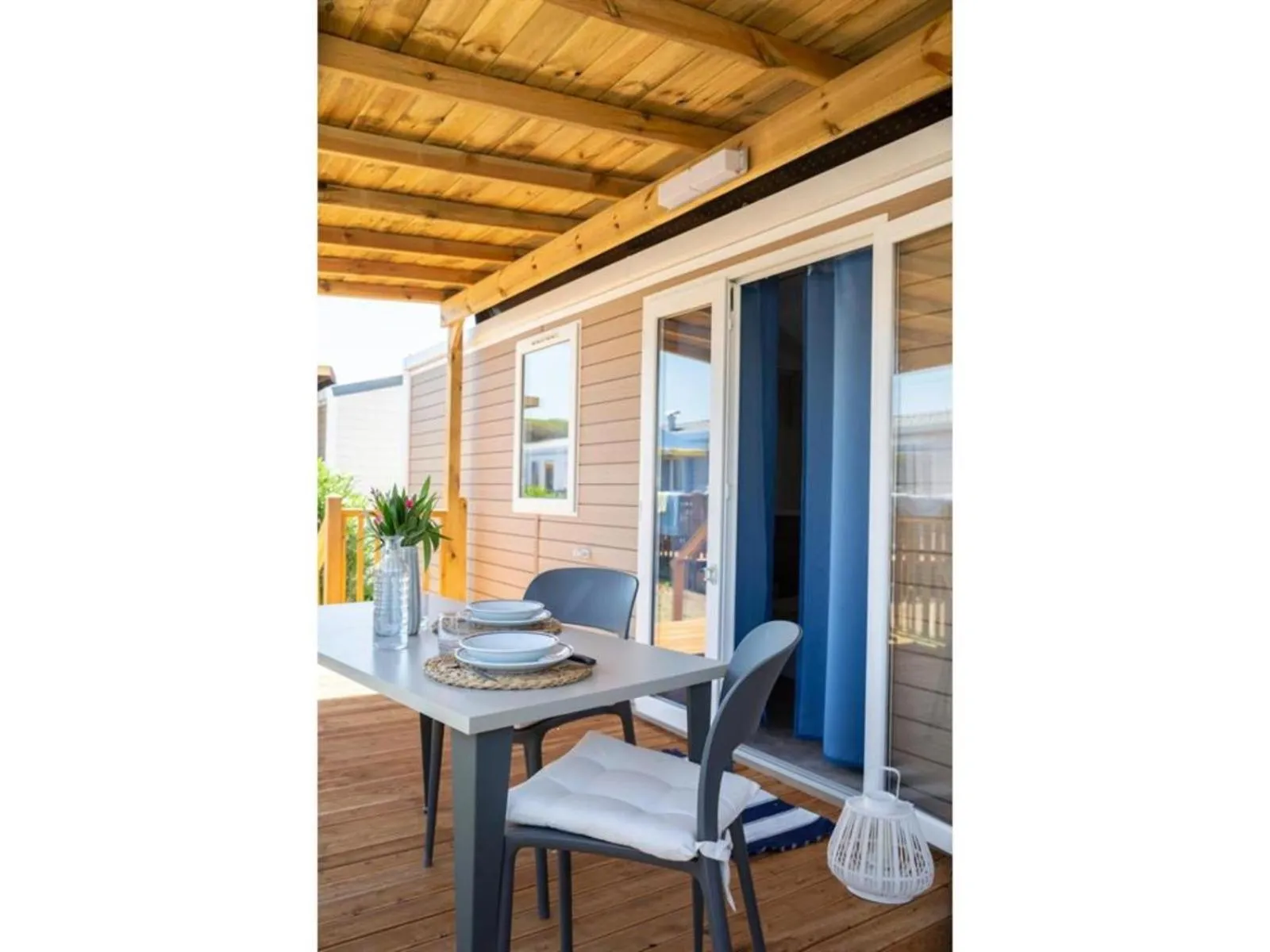 Patio in Gitavillage California