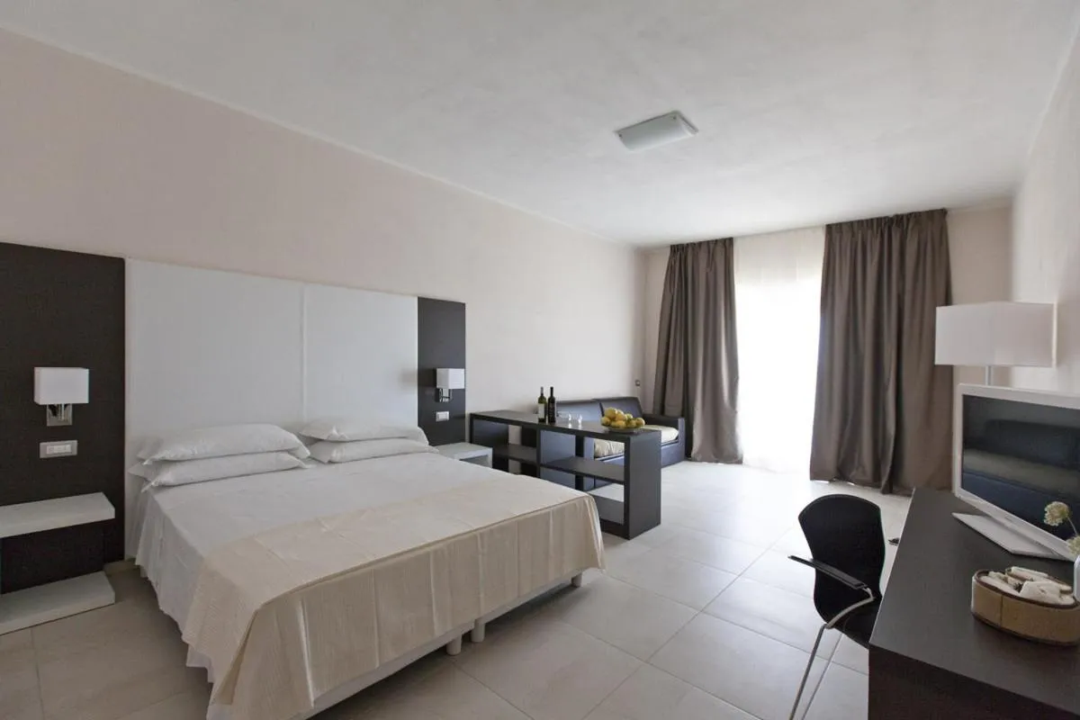 Photo of the whole room, Bed in Eco Resort Dei Siriti