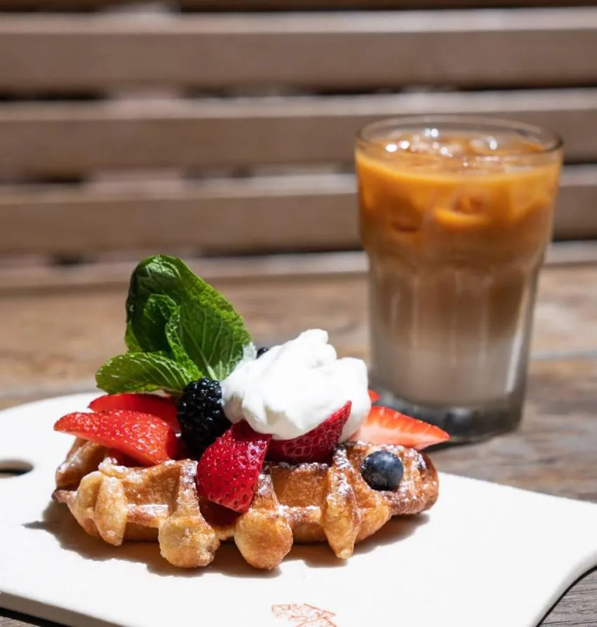 Breakfast in Club Quarters Hotel White House, Washington DC