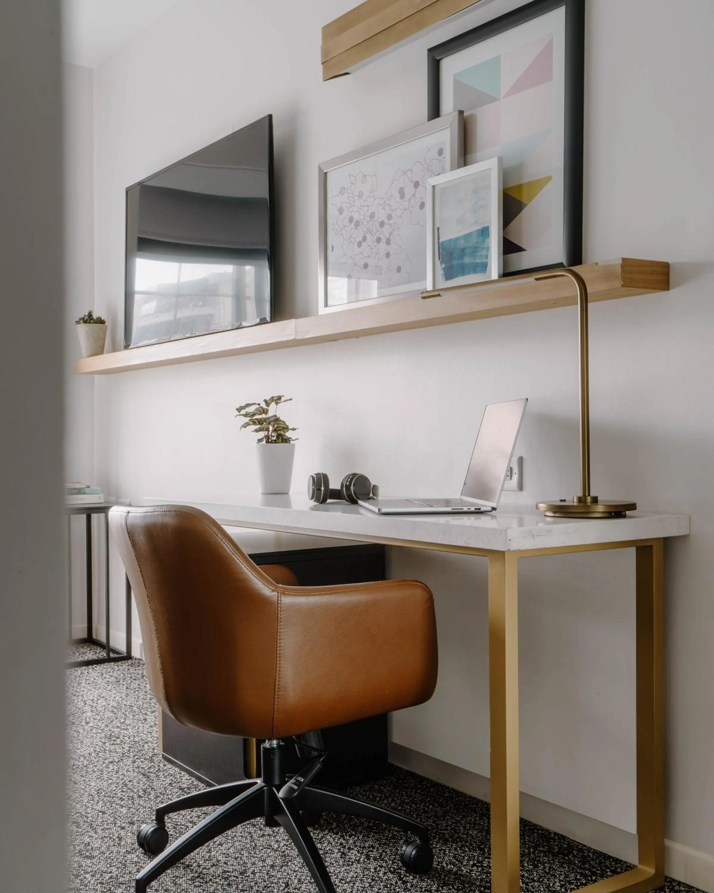 Bedroom in Club Quarters Hotel White House, Washington DC