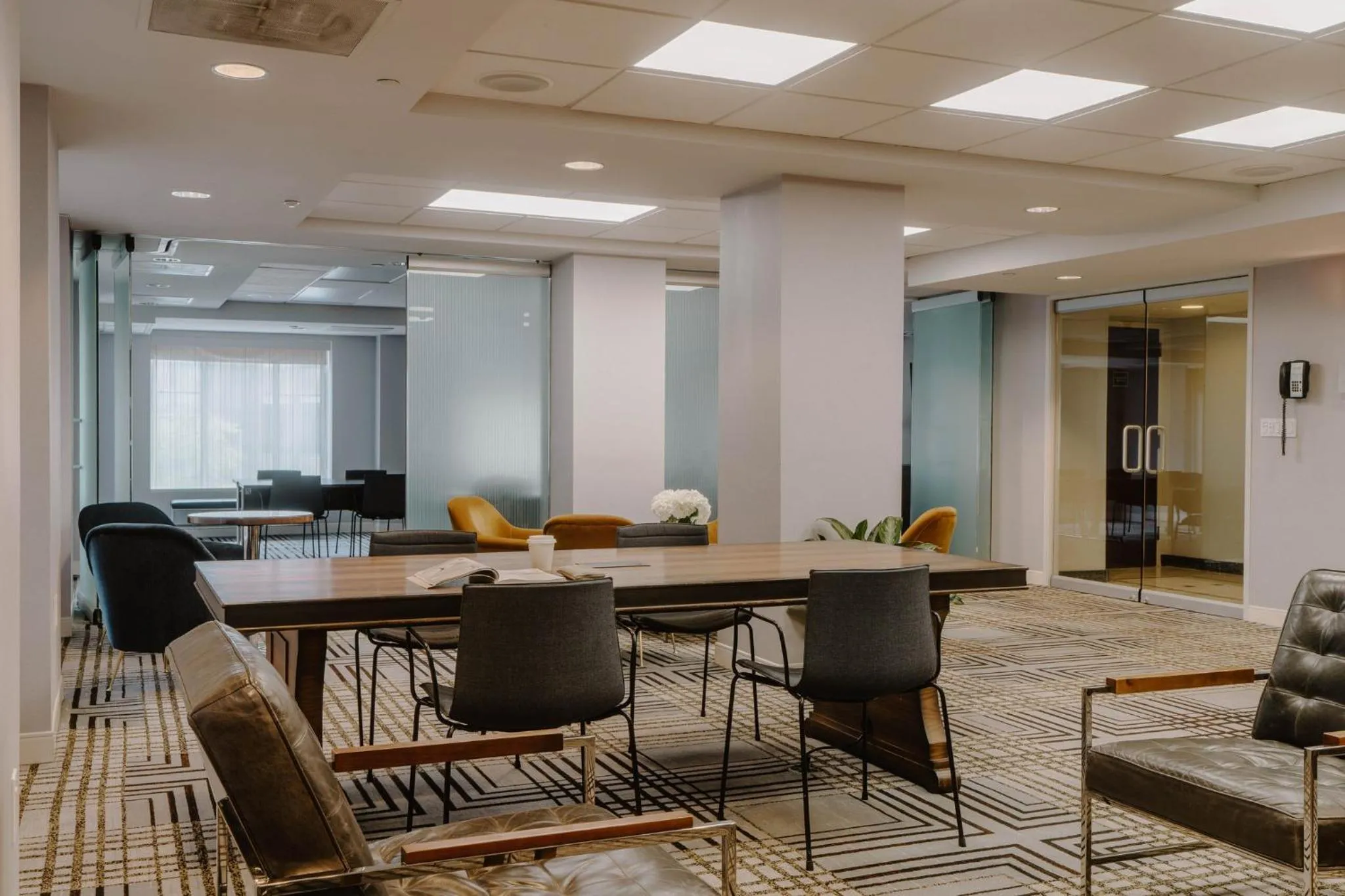 Lounge or bar in Club Quarters Hotel White House, Washington DC