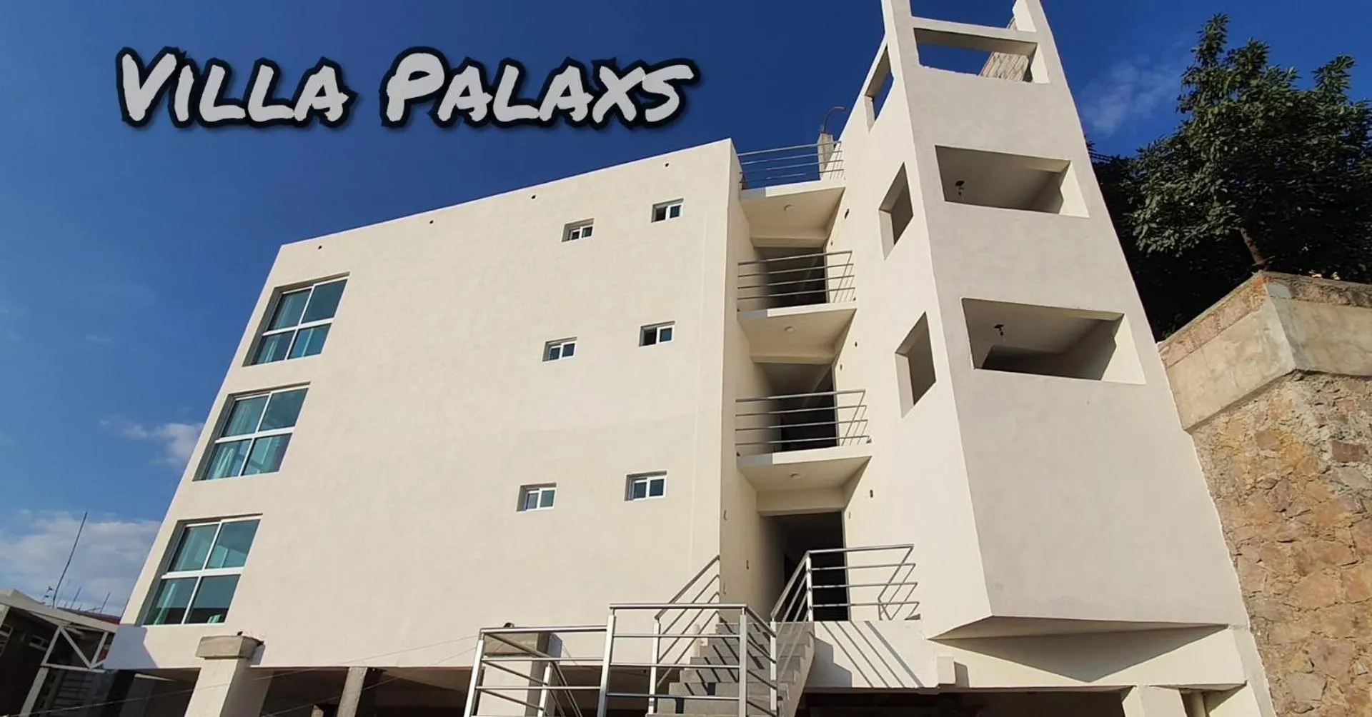 Villa Palaxs