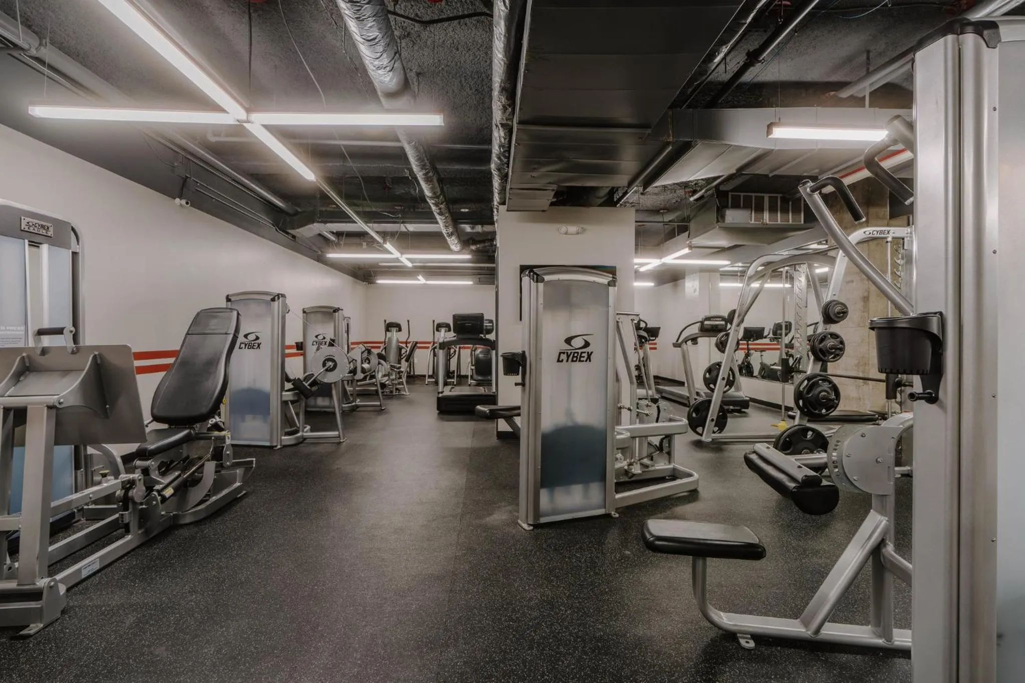 Fitness centre/facilities in Club Quarters Hotel Downtown, Houston