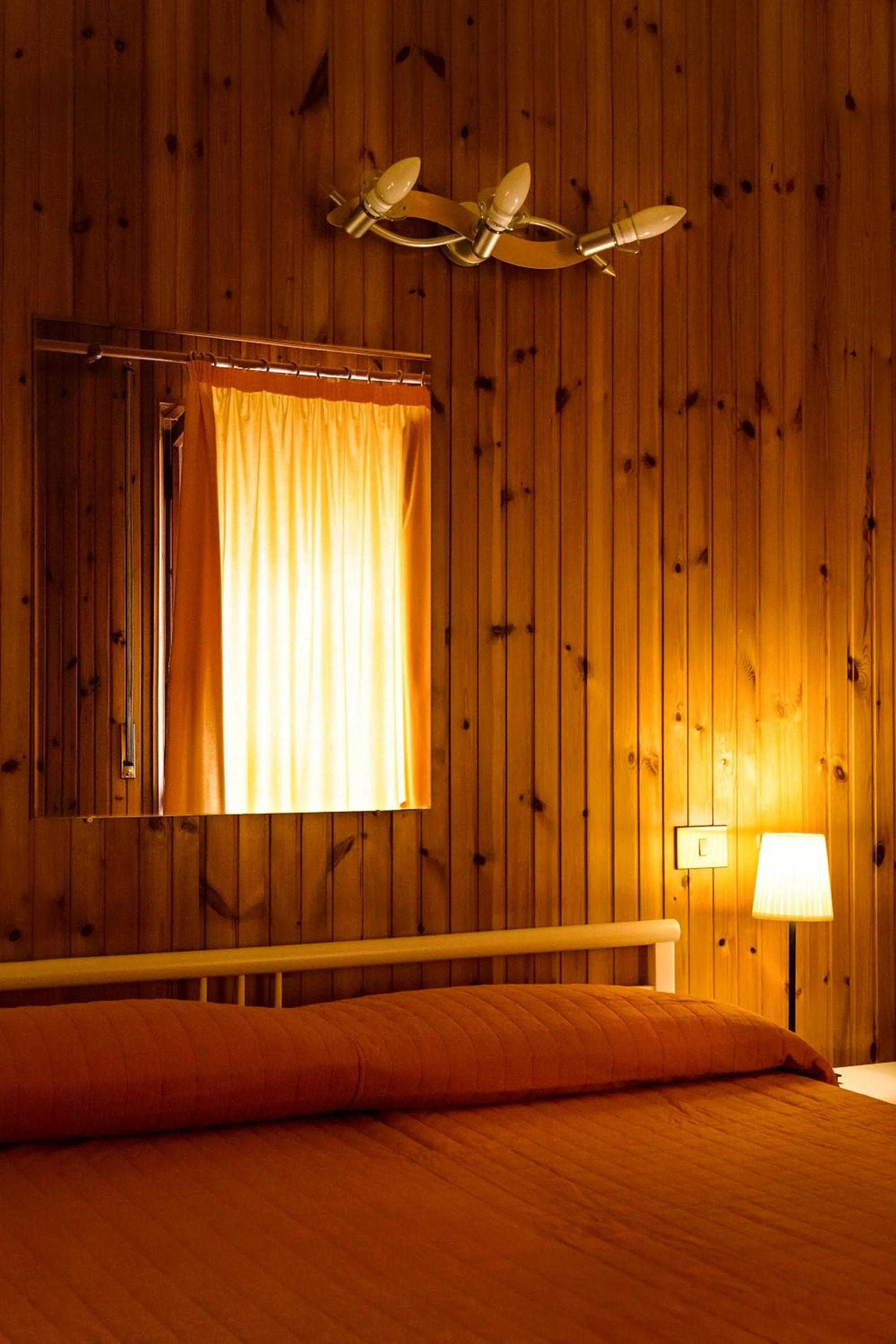 Bed in Albergo Centrale Scanno