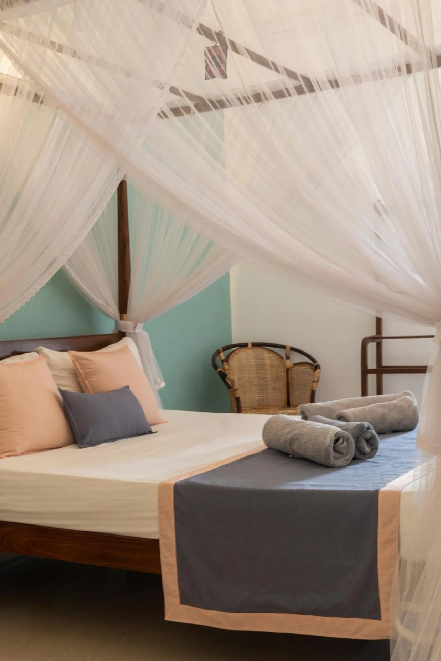 Bedroom, Bed in Rise - Bed & Breakfast