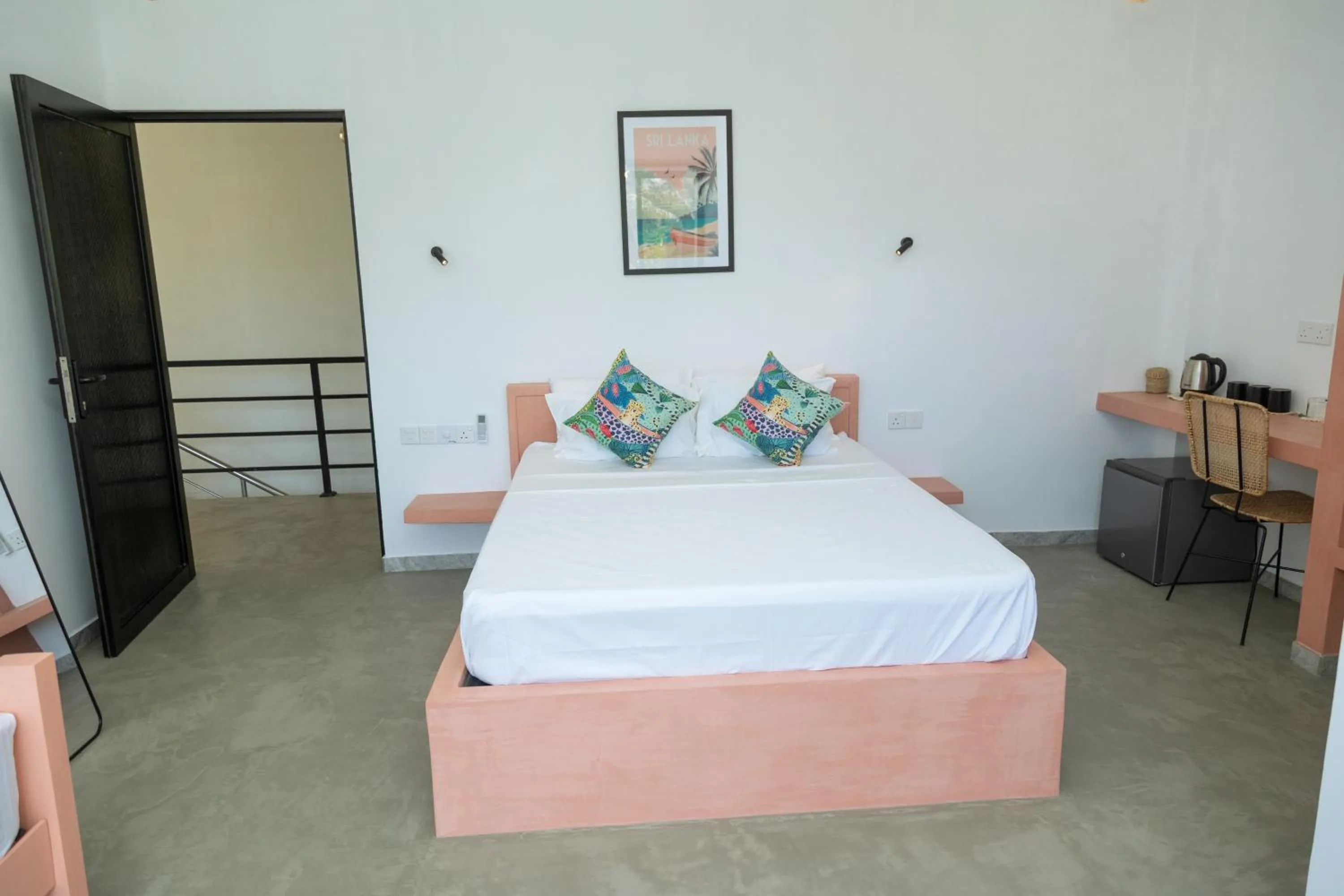 Bedroom, Bed in Rise - Bed & Breakfast