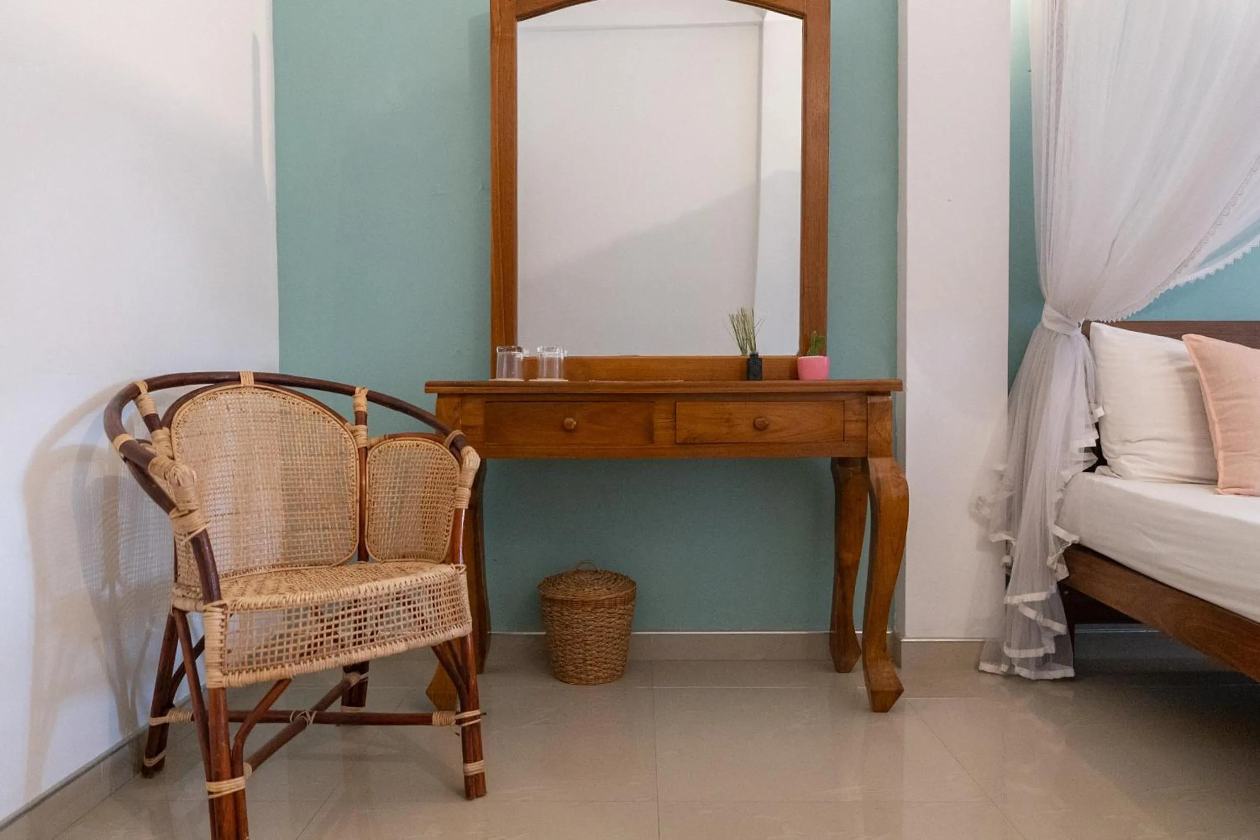 Bedroom, Bed in Rise - Bed & Breakfast