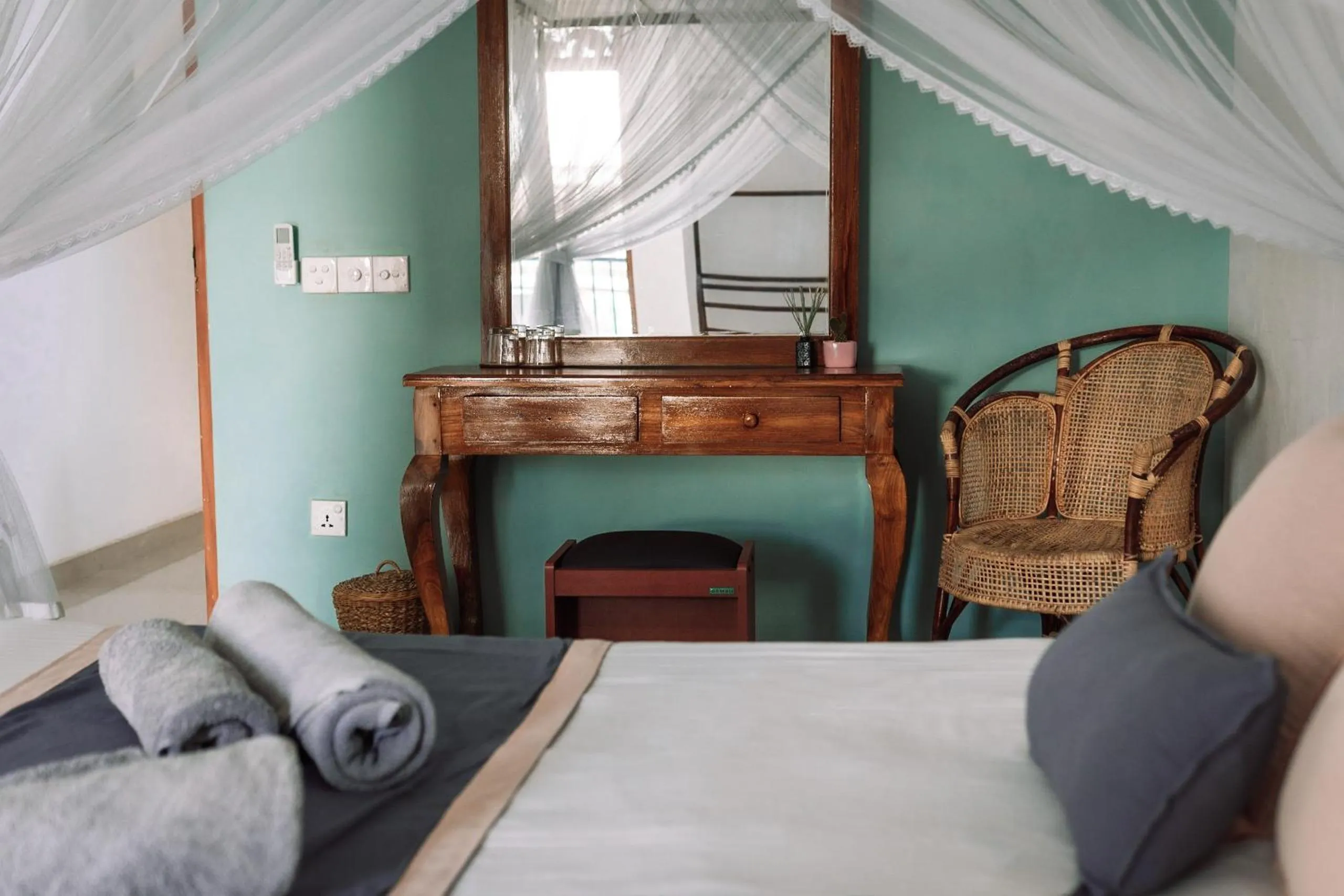 Bedroom, Bed in Rise - Bed & Breakfast