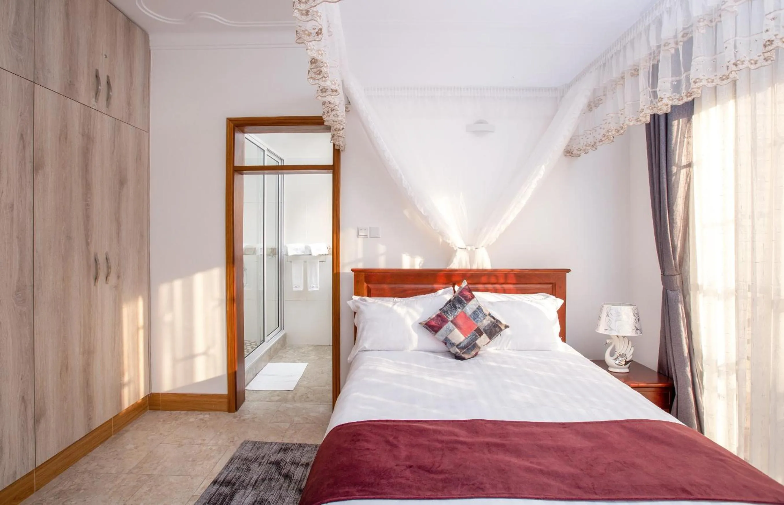 Bed in Caran Apartments