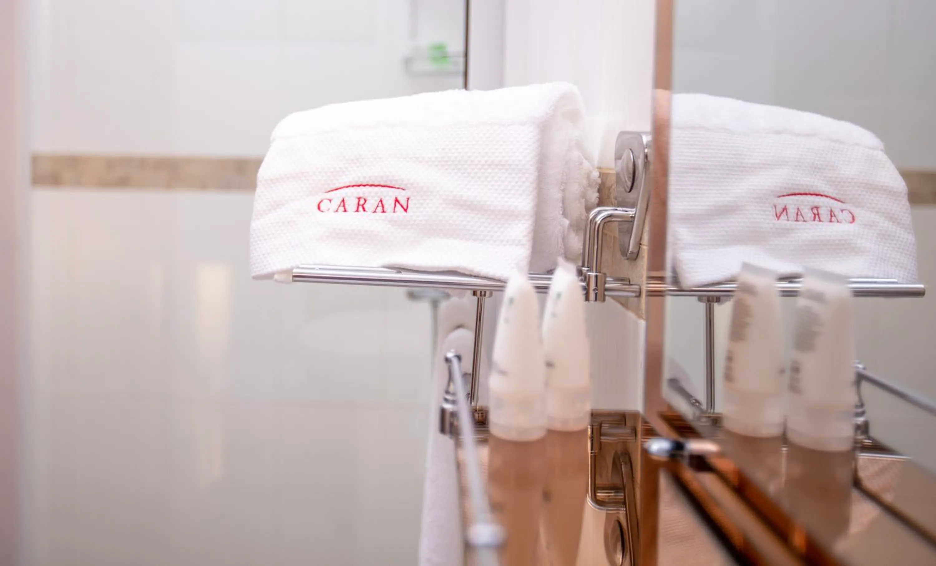 Bathroom in Caran Apartments