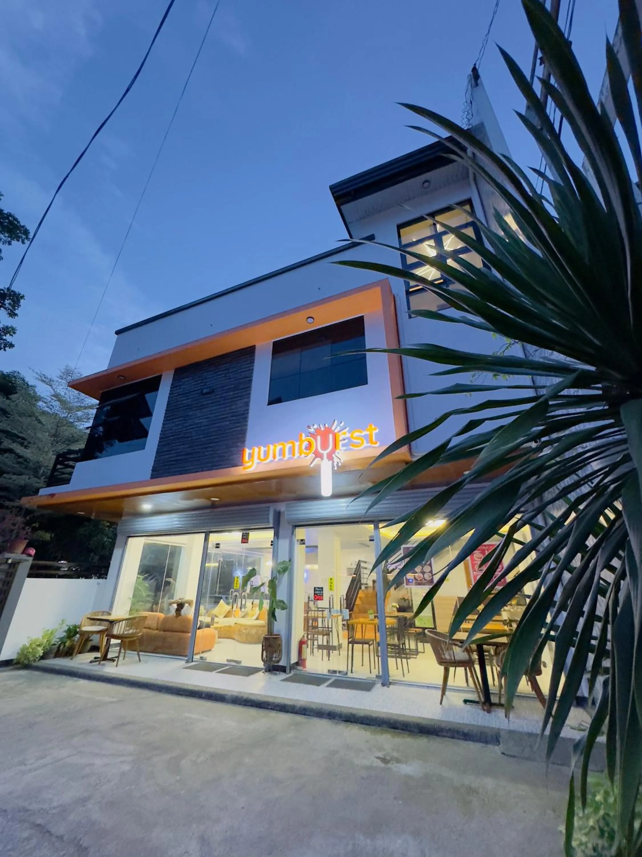 Restaurant/places to eat in Villa Marii