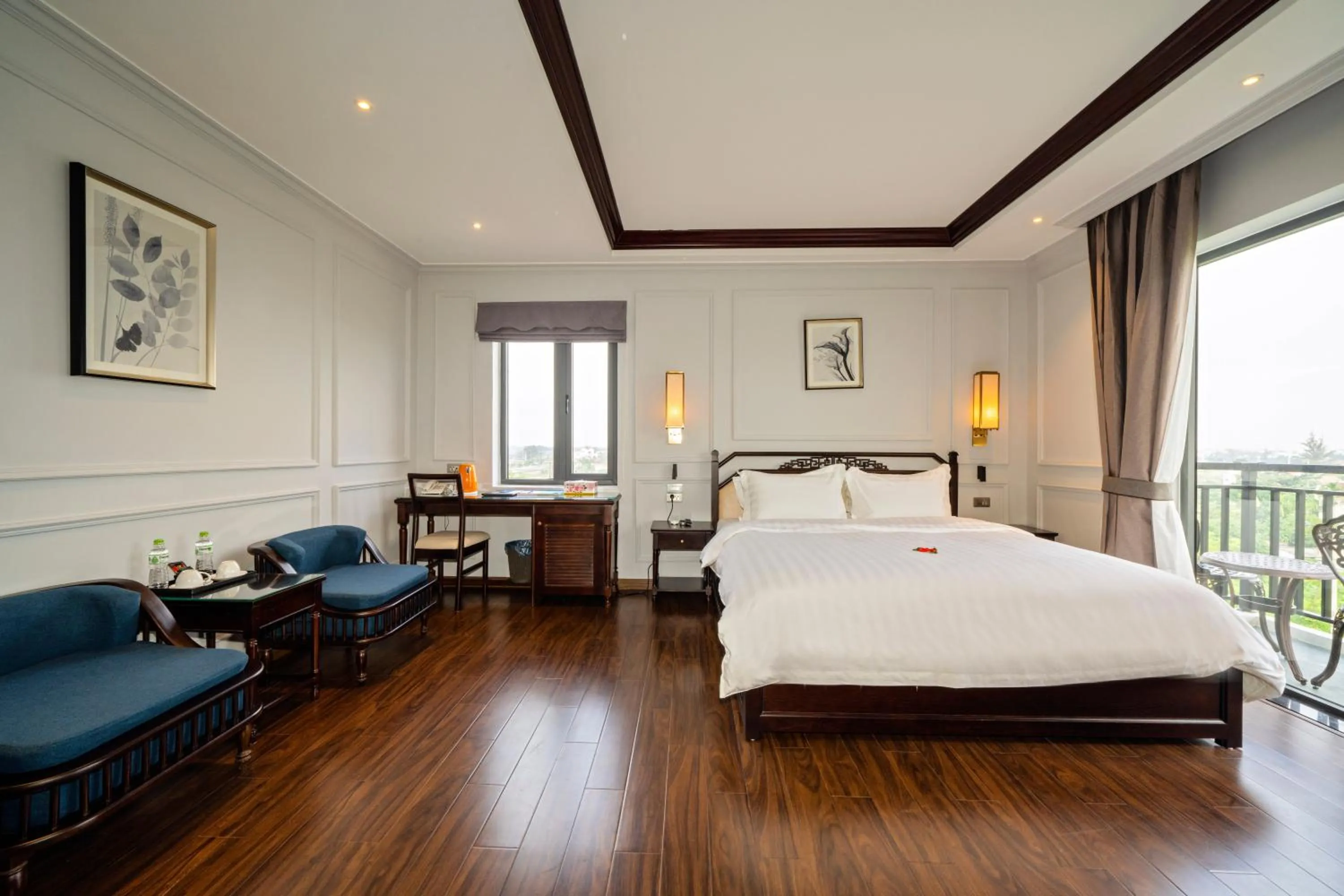 Bed in Eco Lux Riverside Hotel & Spa