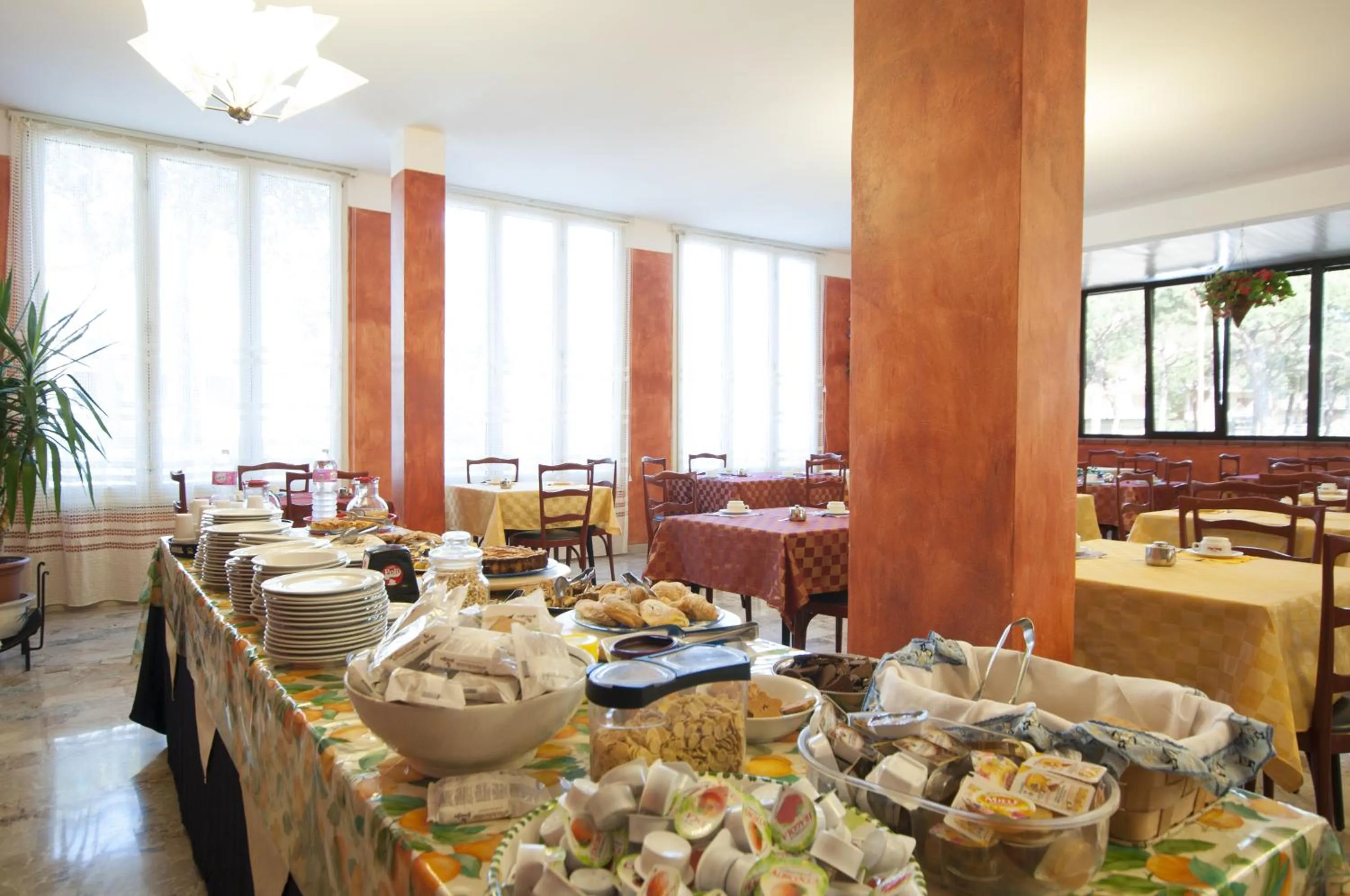 Breakfast in Hotel Edelweiss