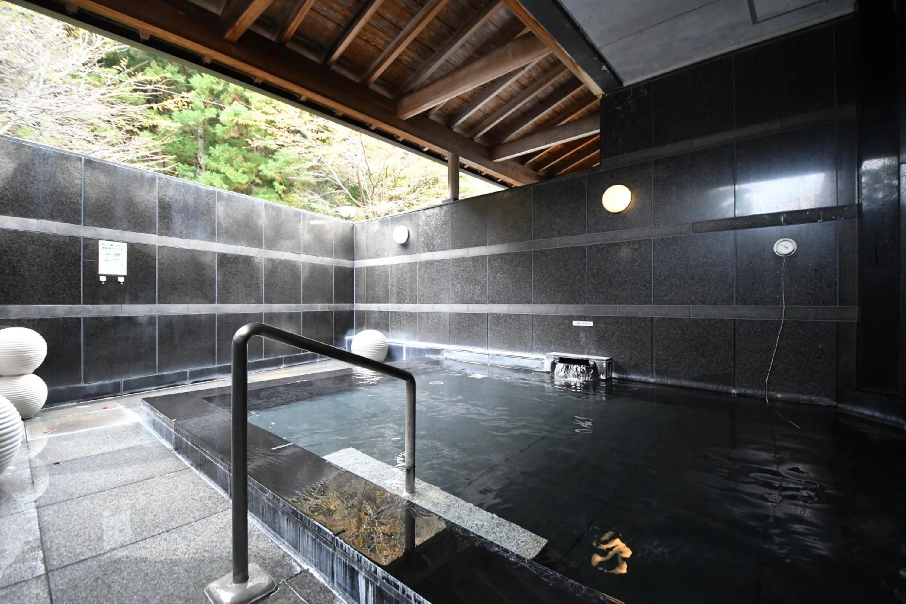 Hot Spring Bath in Yutoriro Bandai Atami