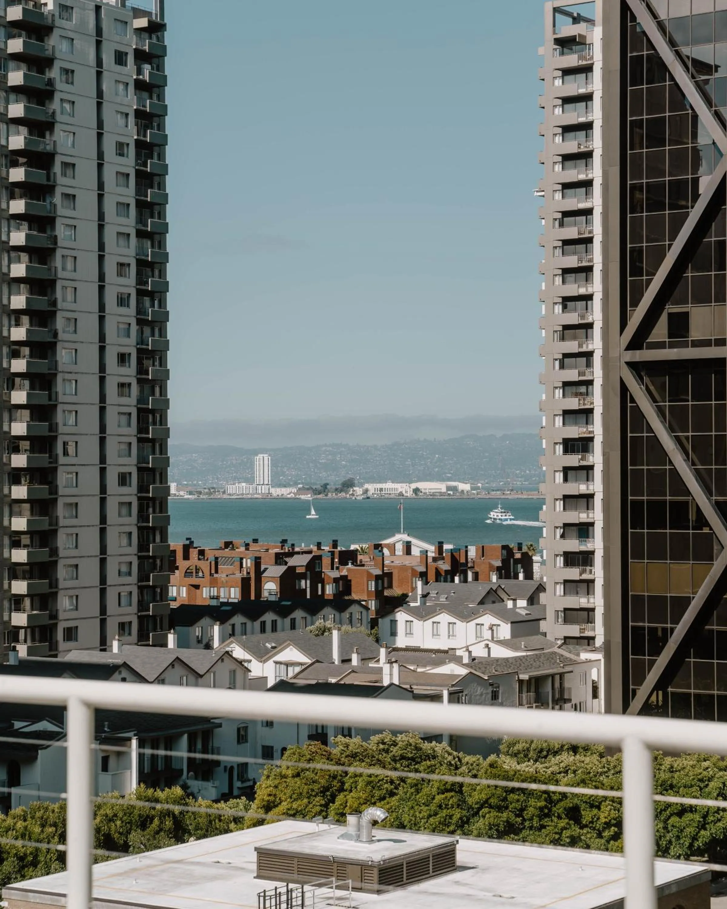 Balcony/Terrace in Club Quarters Hotel Embarcadero, San Francisco