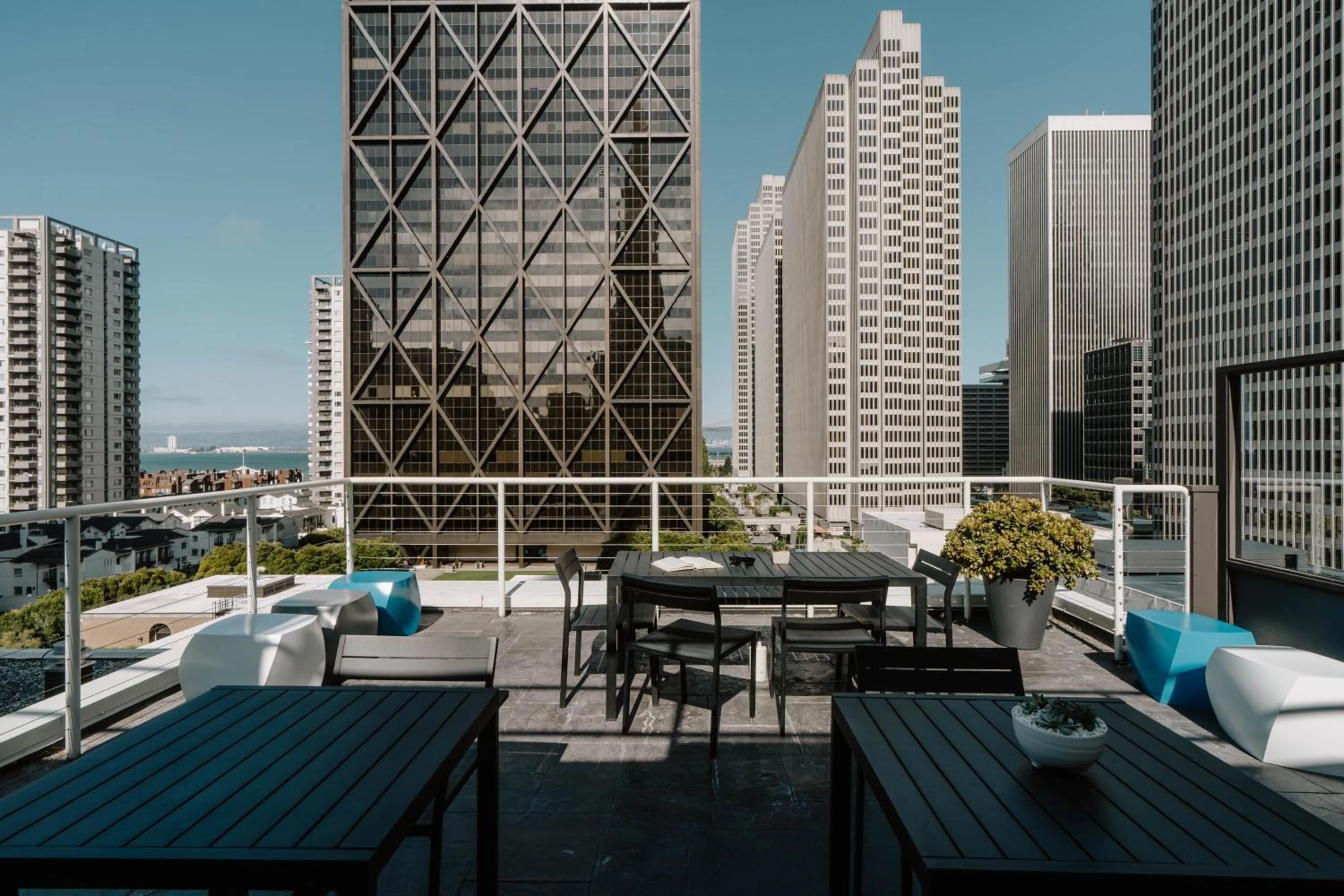 Balcony/Terrace in Club Quarters Hotel Embarcadero, San Francisco