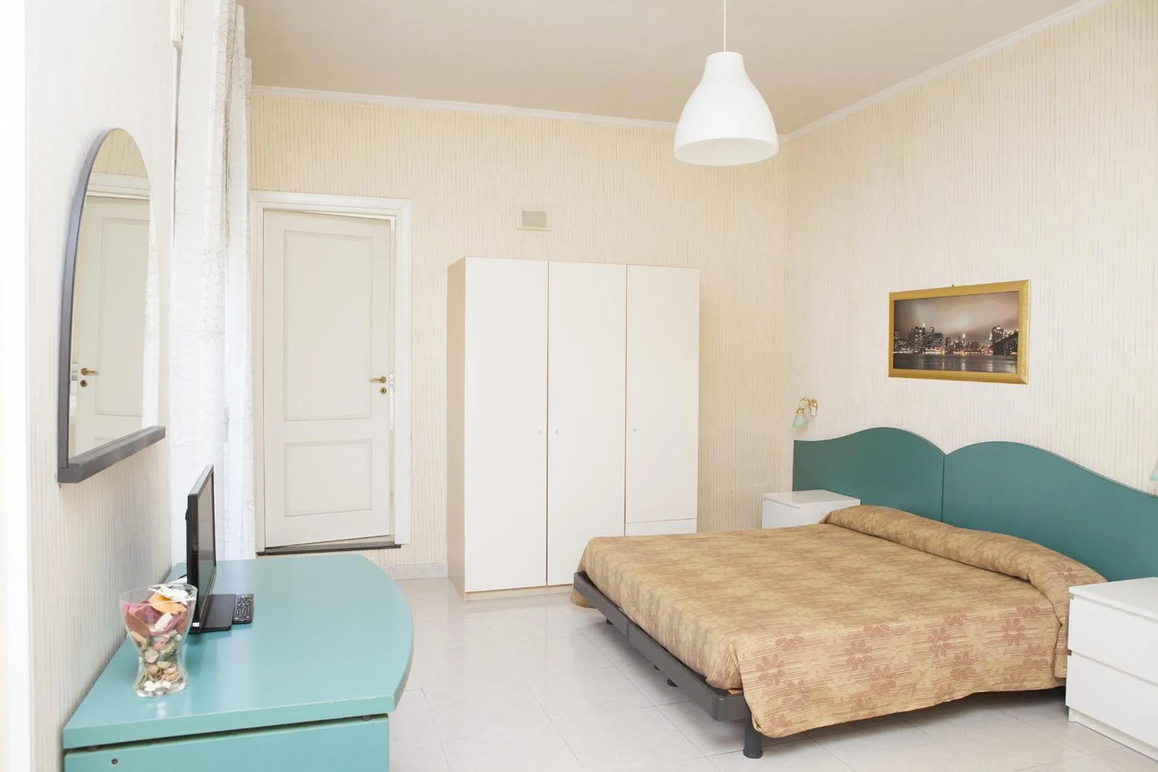 Bed in Hotel Il Gambero