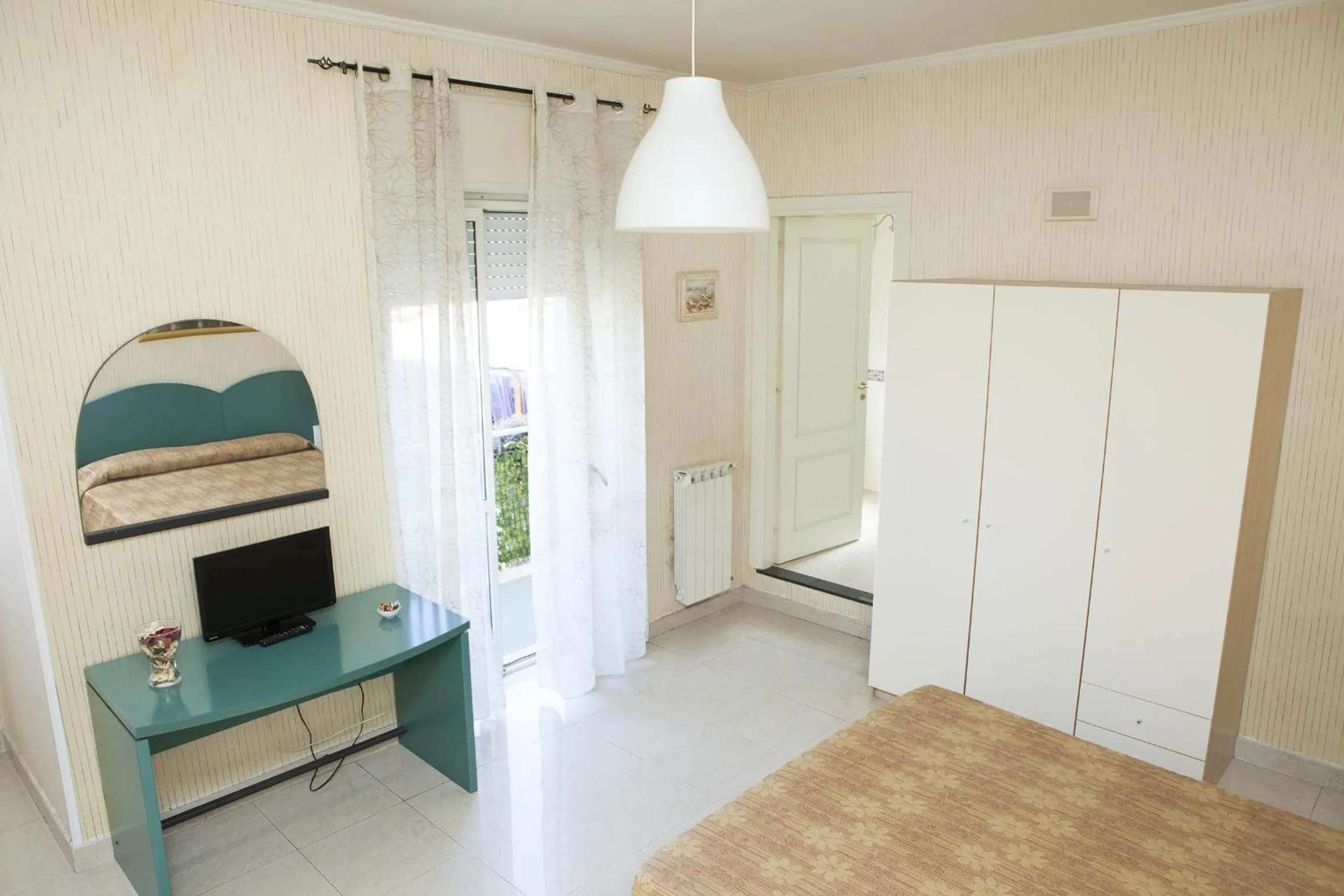 Bed in Hotel Il Gambero