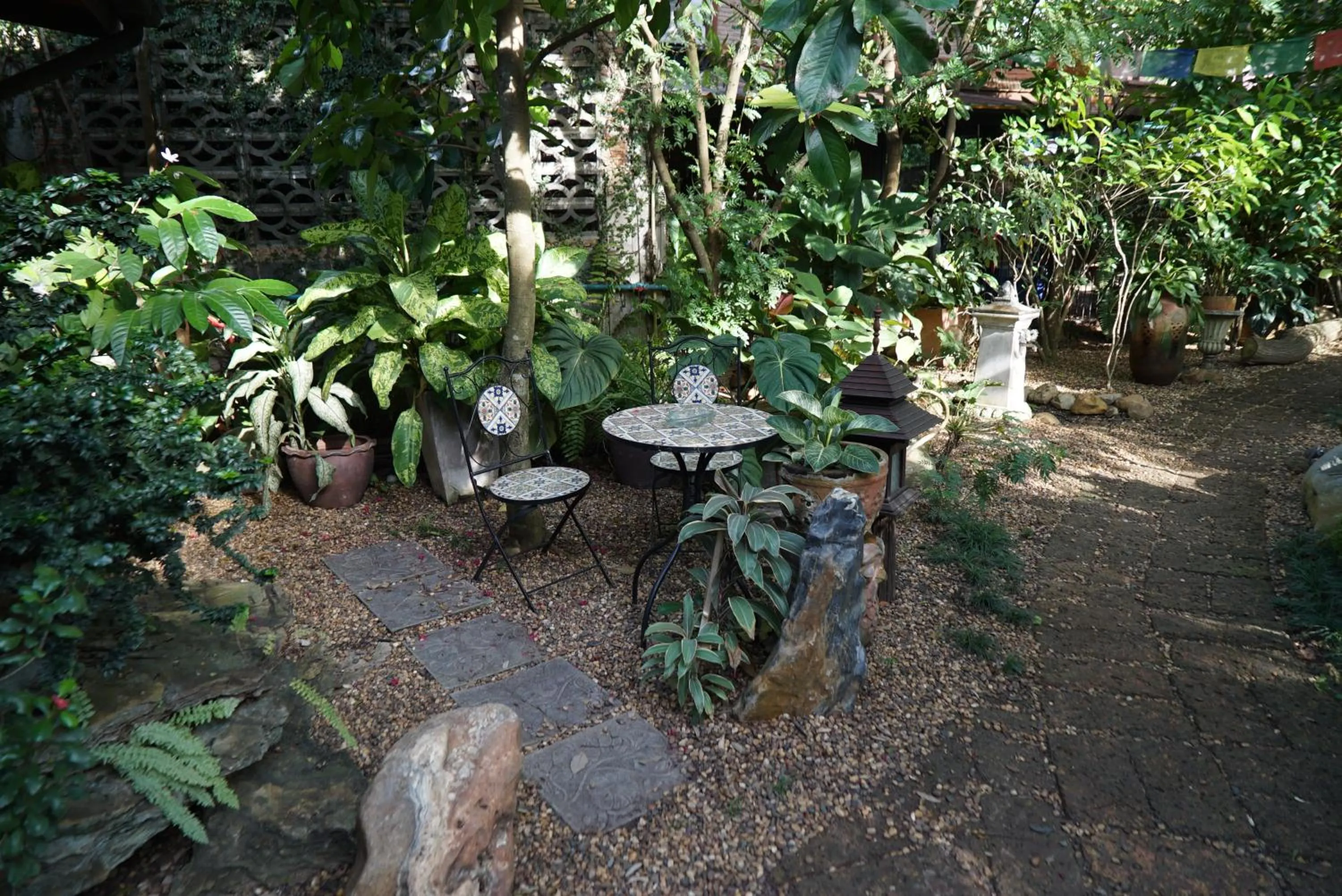 Garden view in Cattani's Riverside Home