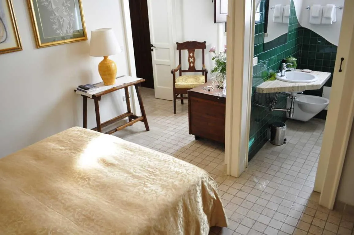 Bathroom in Anticadimora Dei Pepe