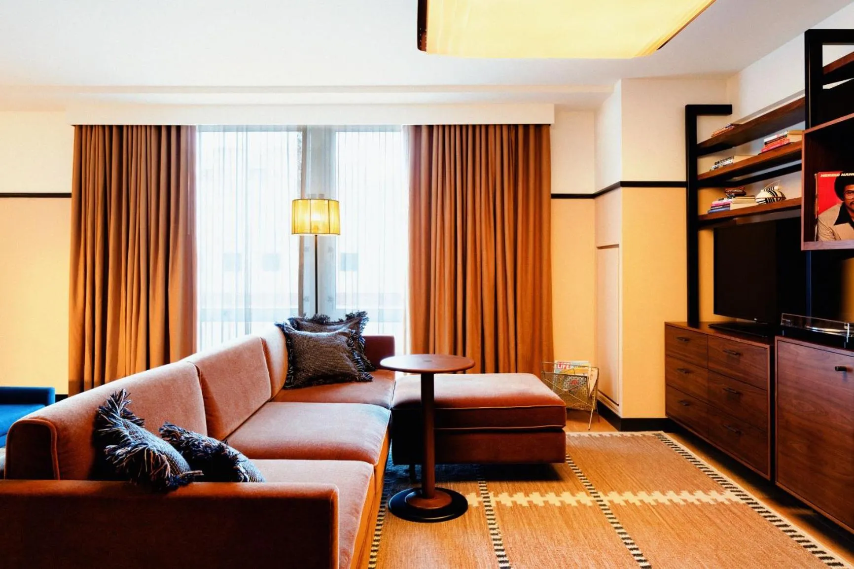 Living room in Eaton DC