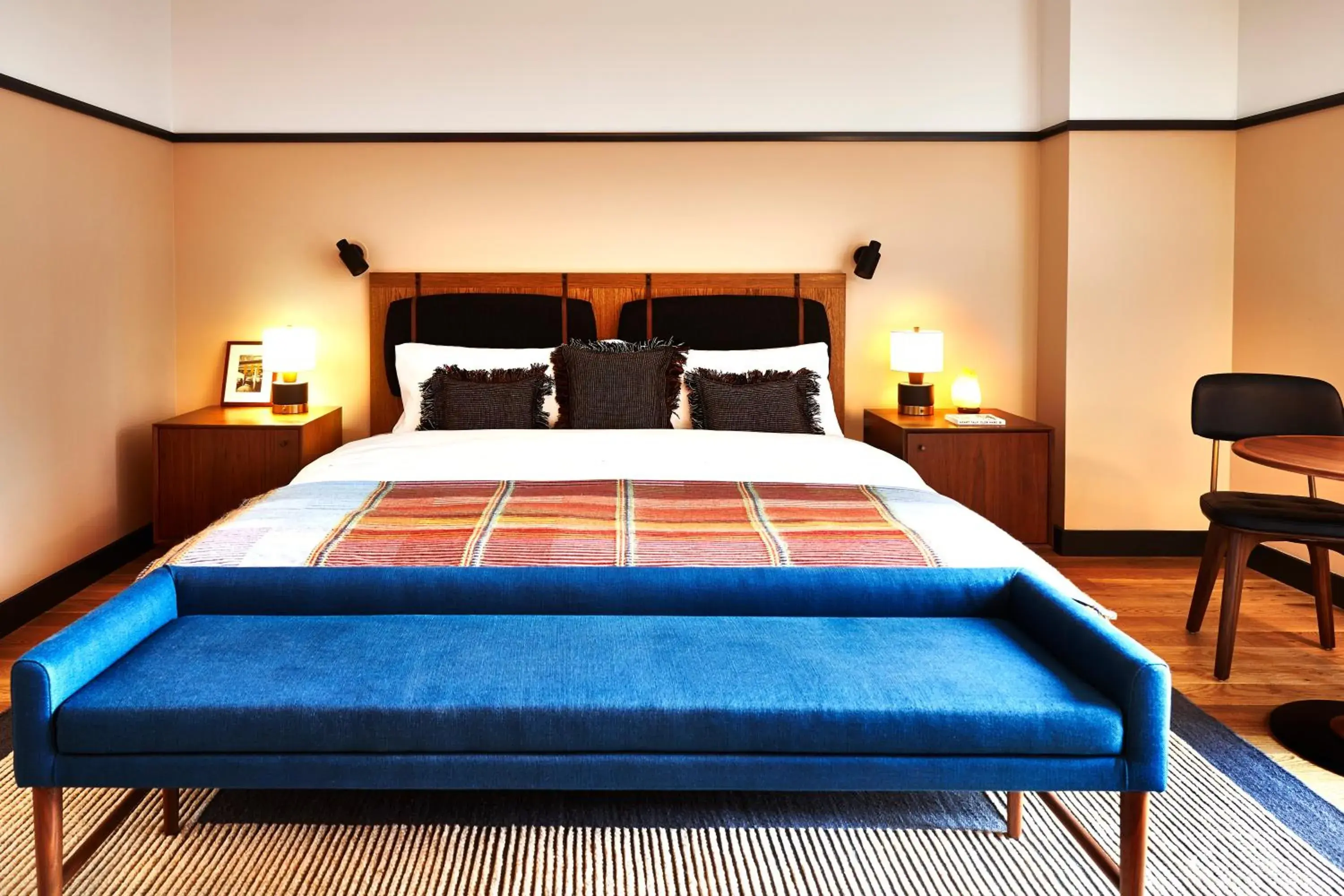 Pied a Terre Junior Suite - single occupancy in Eaton DC Pied a Terre Junior Suite - single occupancy in Eaton DC