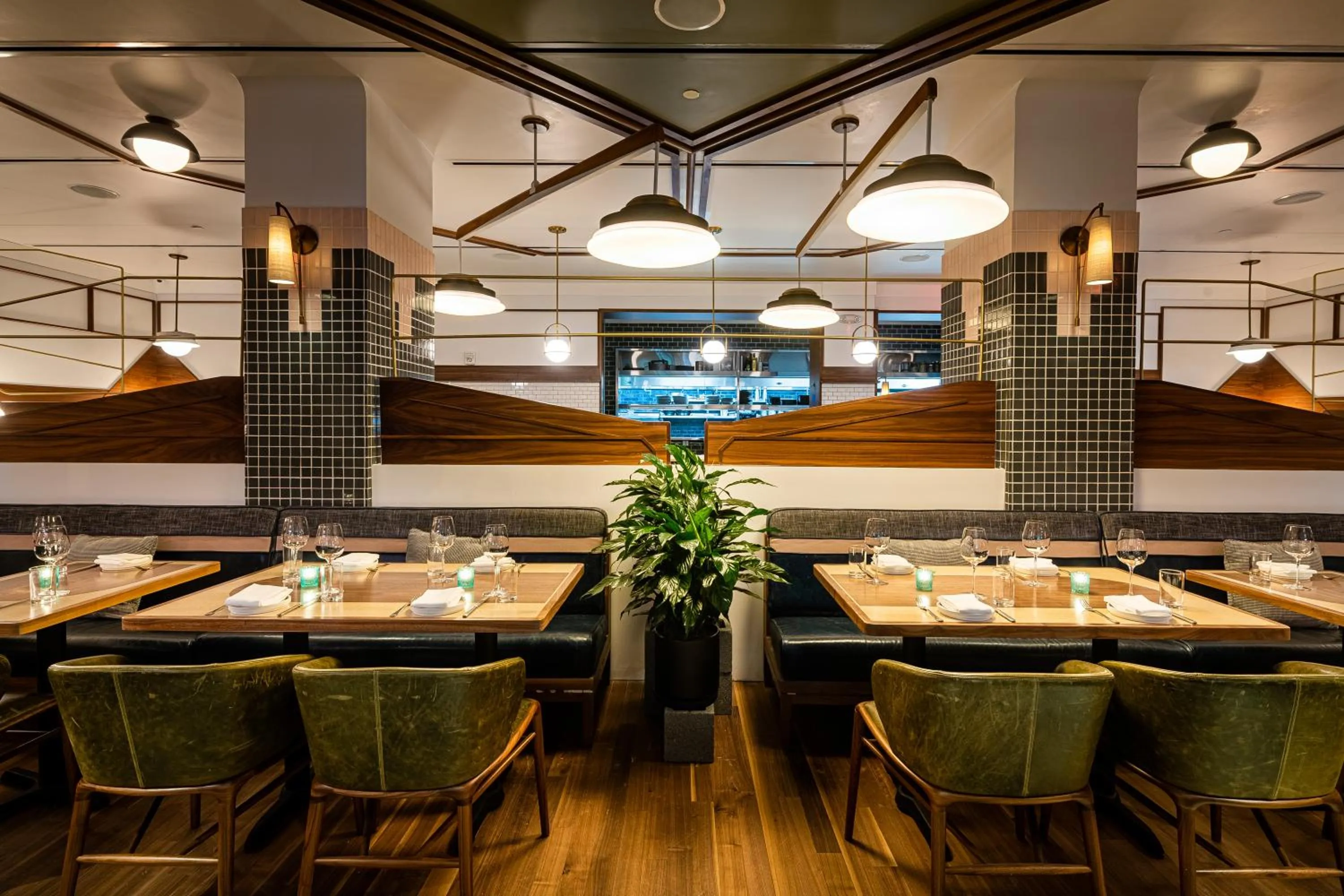 Restaurant/places to eat in Eaton DC