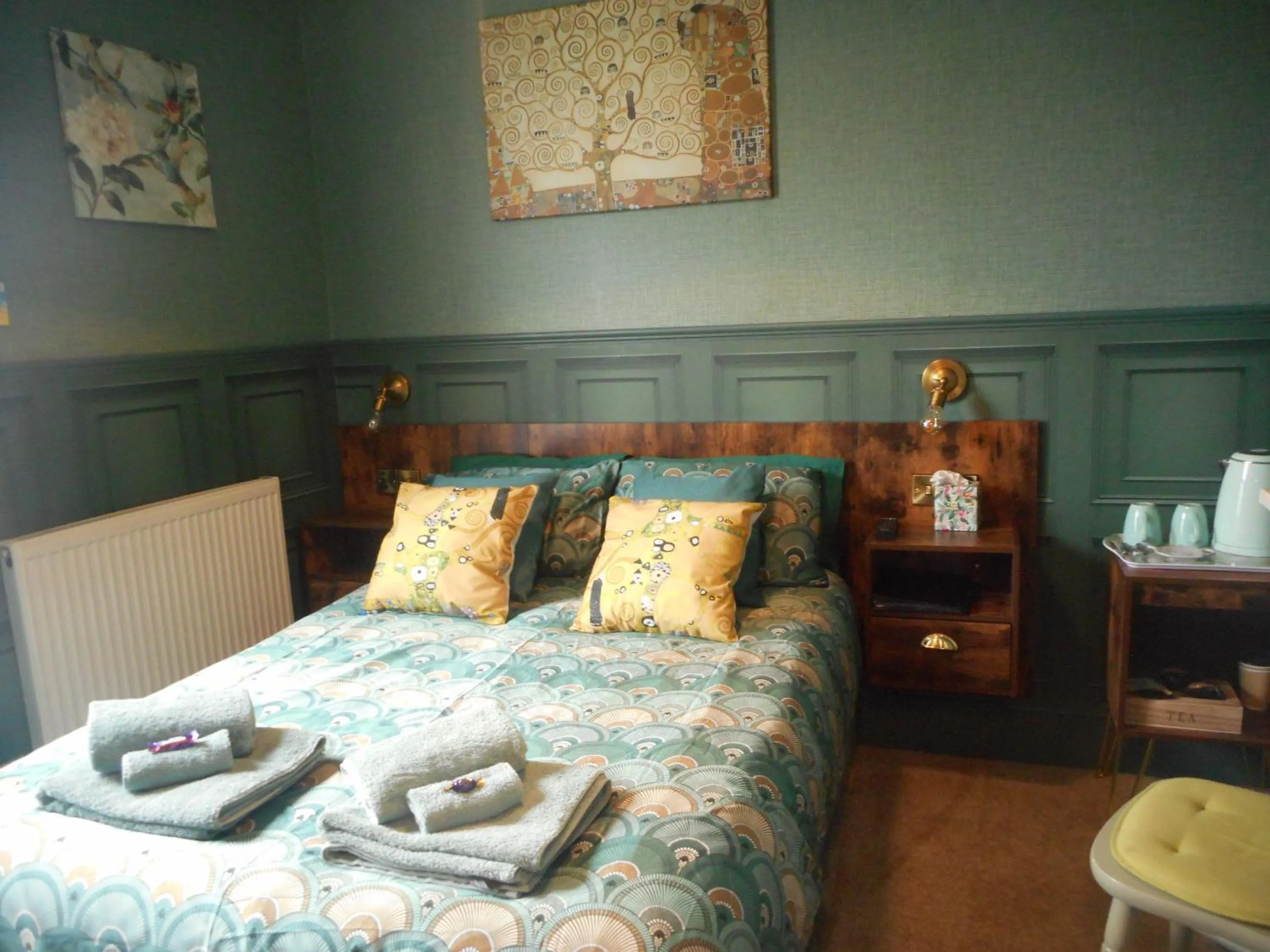 Bedroom, Bed in The George B & B