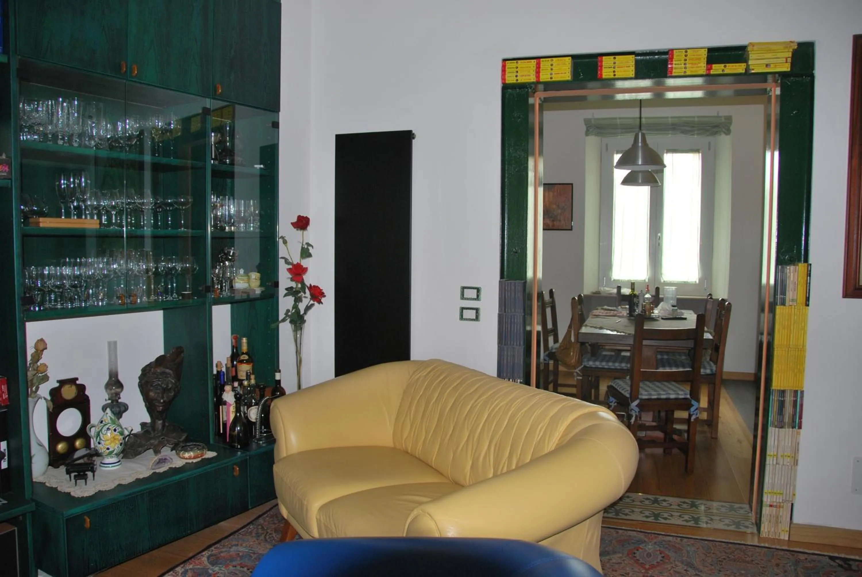 Communal lounge/ TV room in B&B Percorso Verde