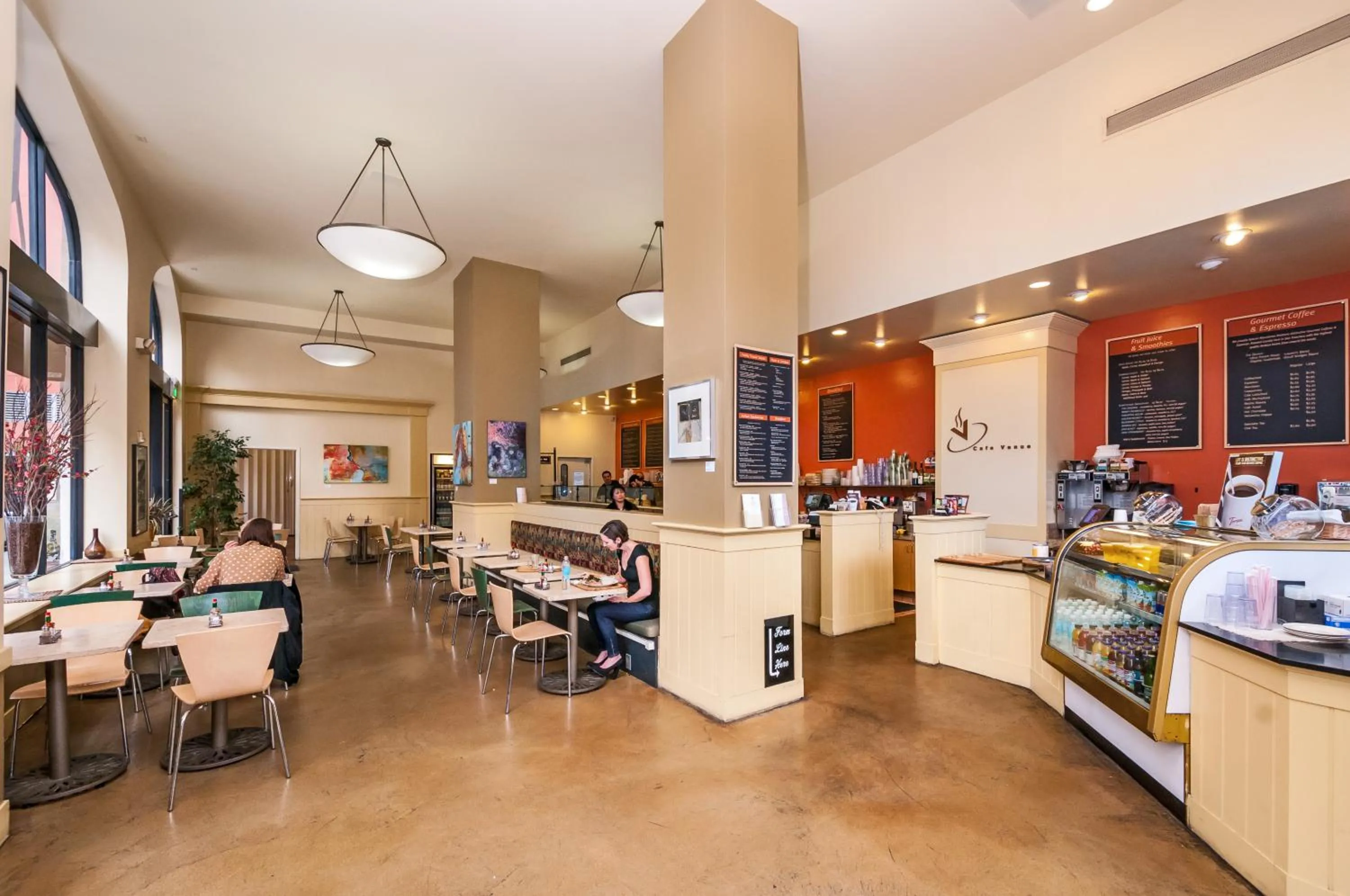 Restaurant/places to eat in The Pickwick Hotel San Francisco