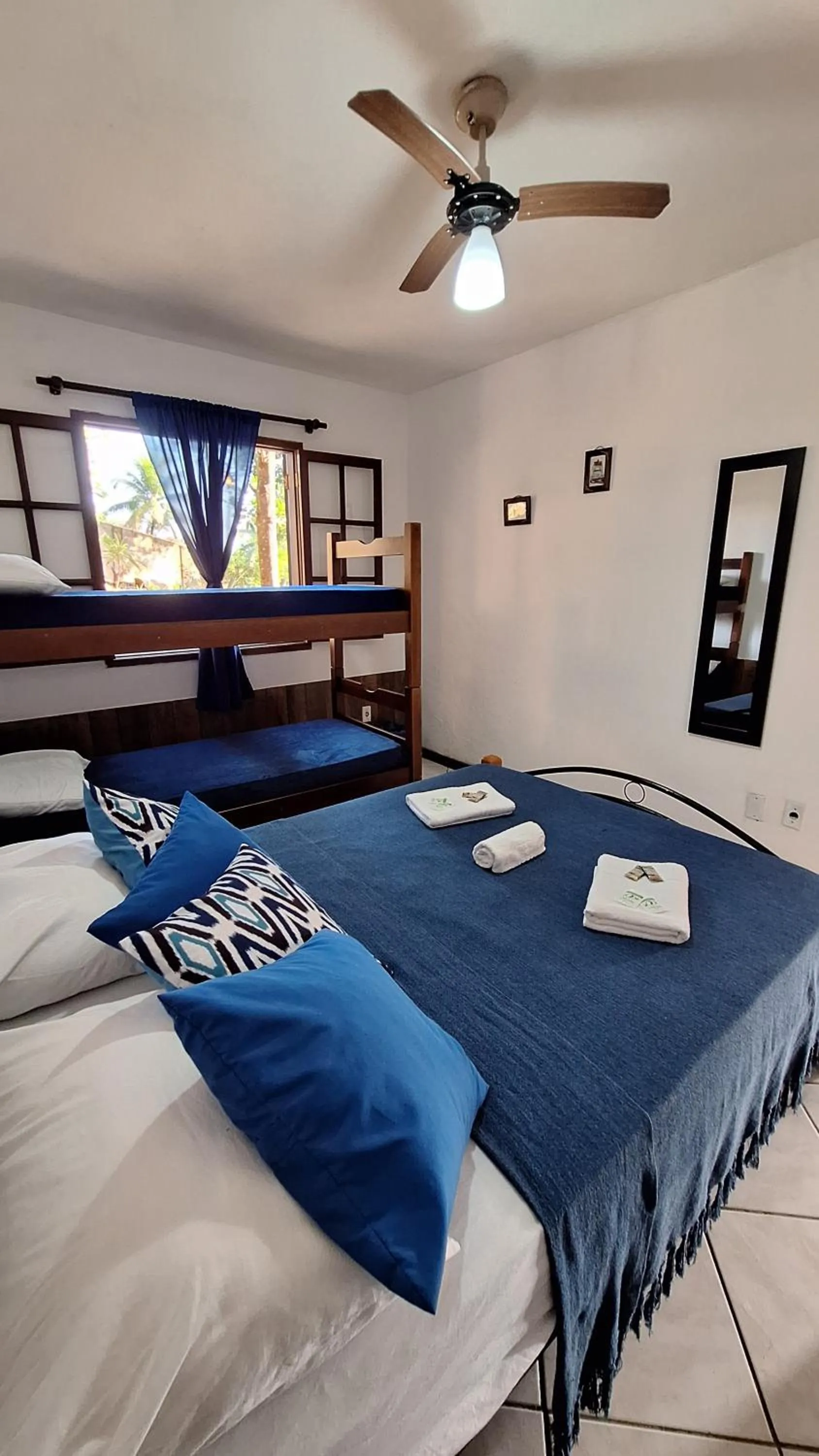 Bed in 5to Elemento House