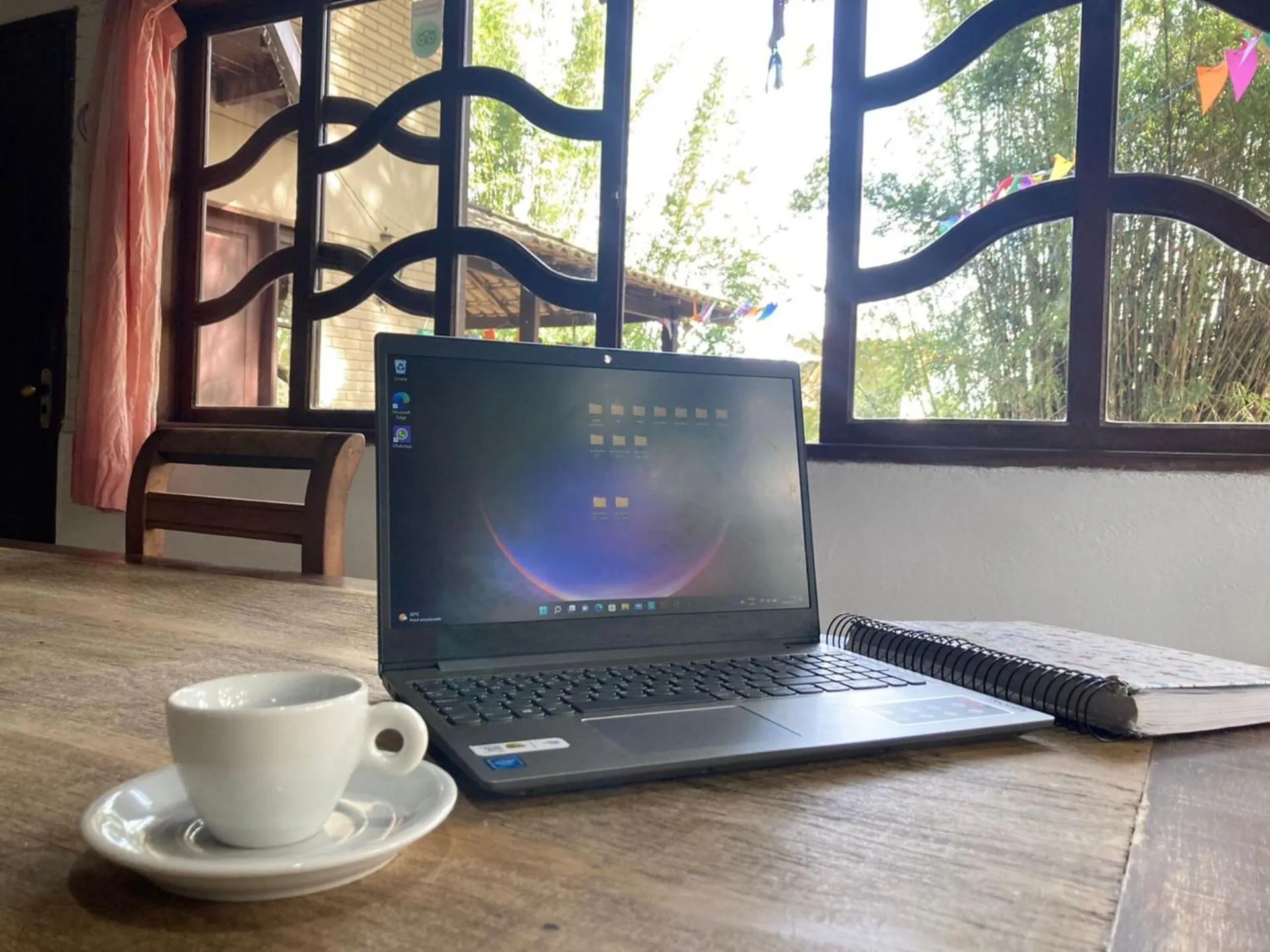 Dining area in 5to Elemento House