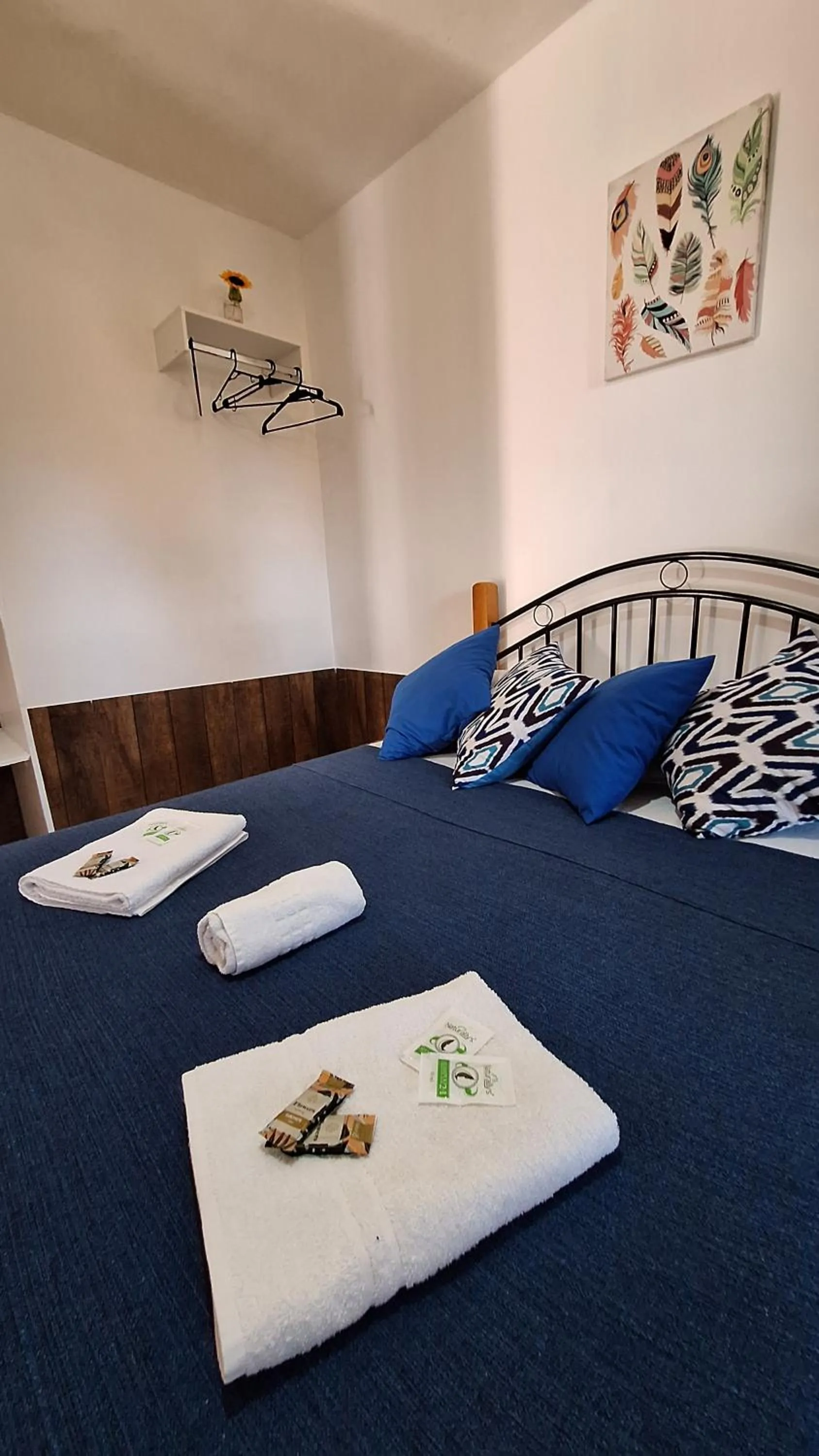 Bed in 5to Elemento House