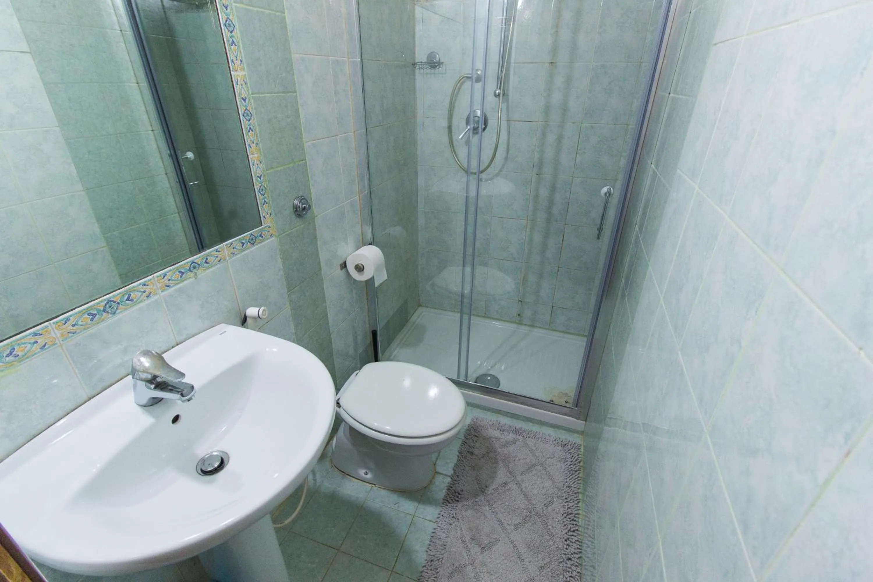 Bathroom in Aquarium Termini