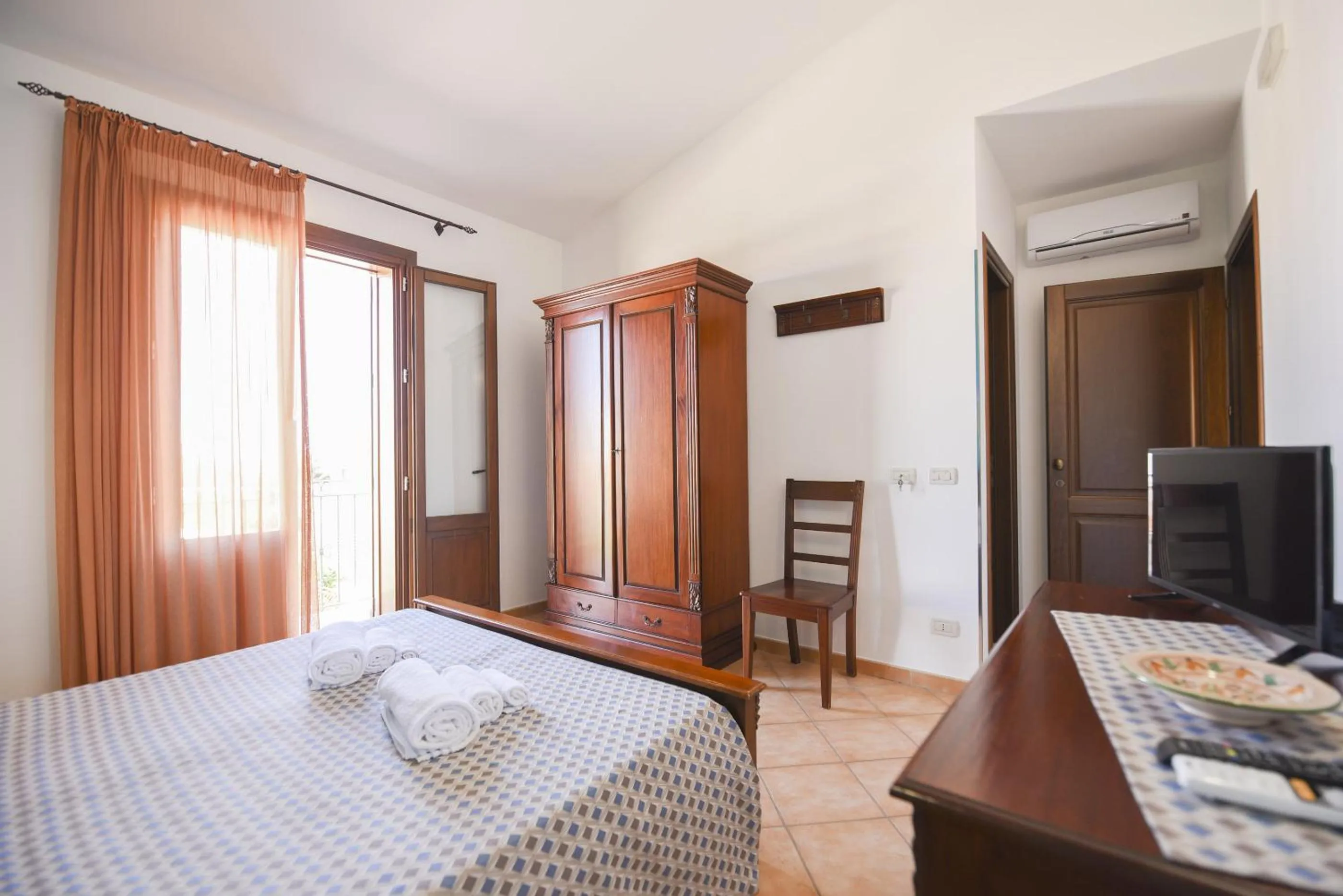 Balcony/Terrace, Bed in Aurora Castelluzzo