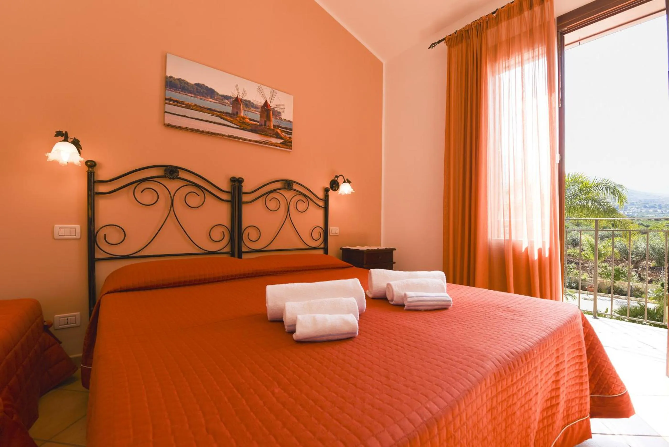 View (from property/room), Bed in Aurora Castelluzzo