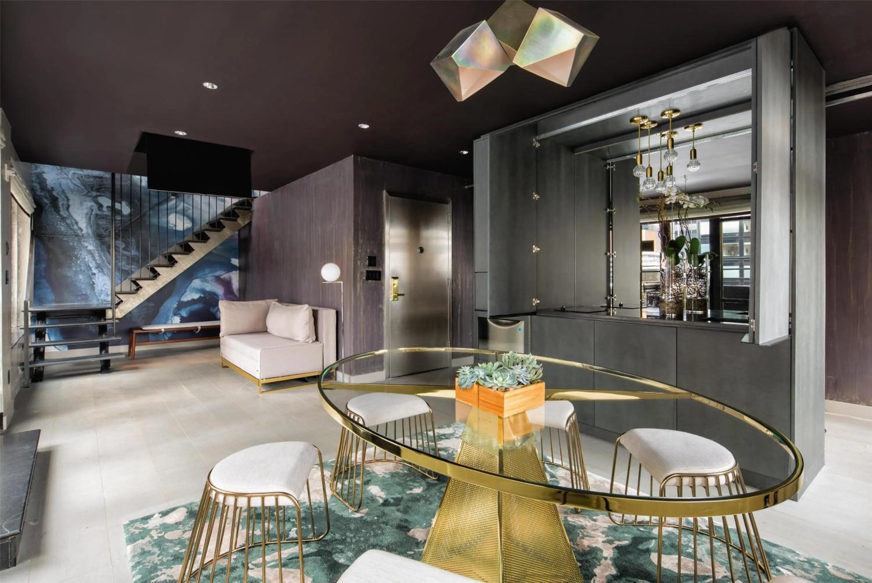 Photo of the whole room in The Time New York, part of JdV by Hyatt