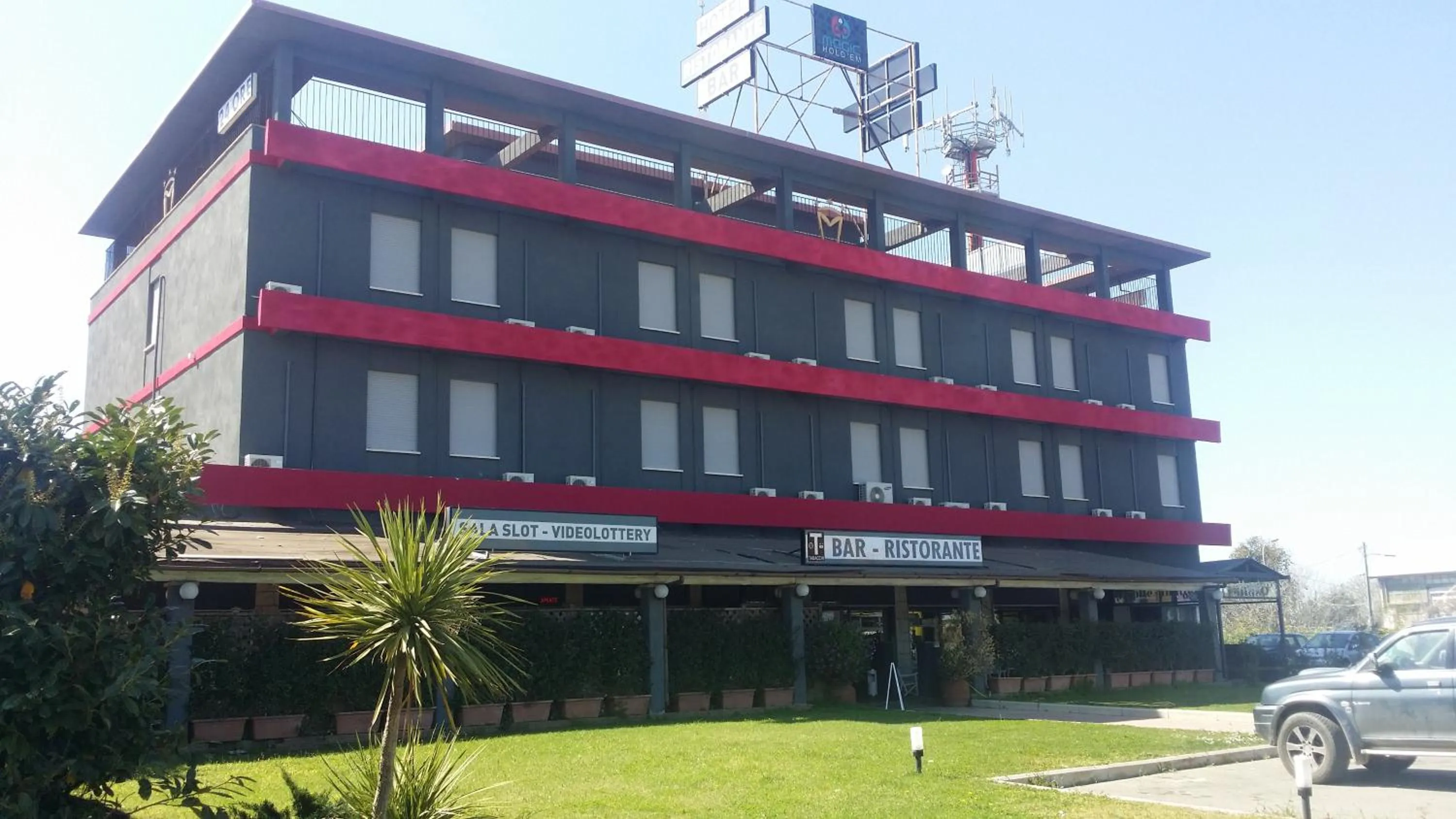 Facade/entrance in Hotel Ospite Inatteso