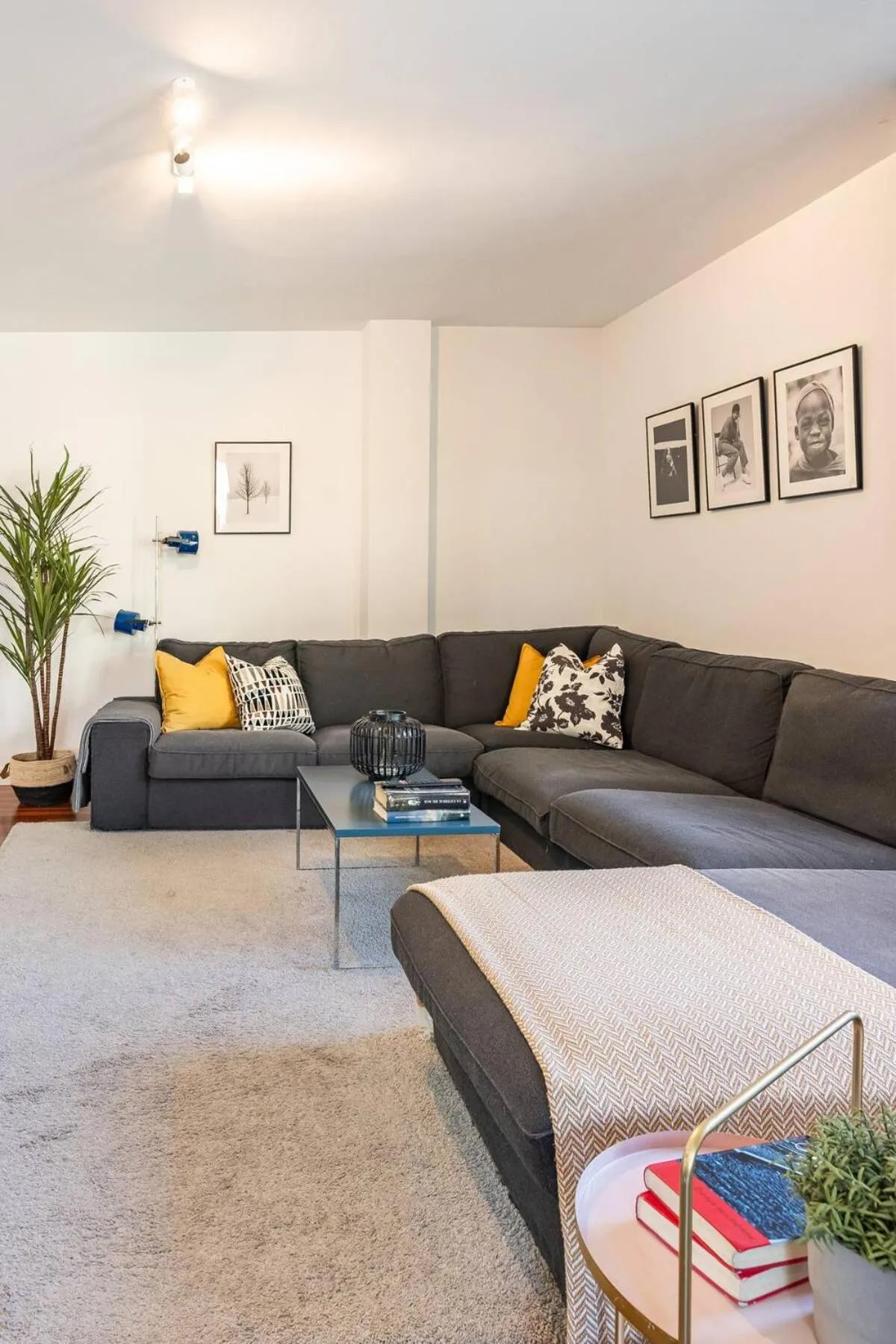 Communal lounge/ TV room in Living BeraBera