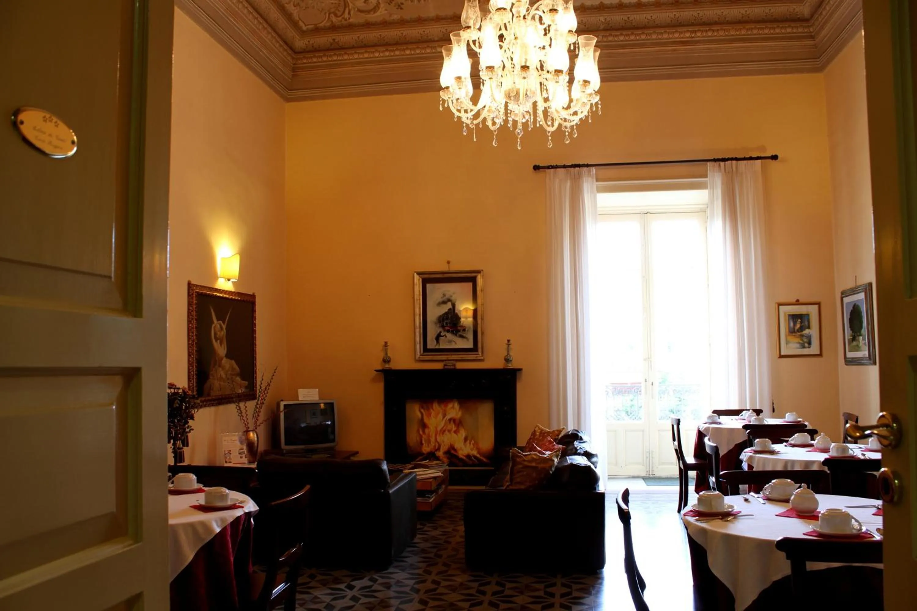 Restaurant/places to eat in B&B Conte Ruggero